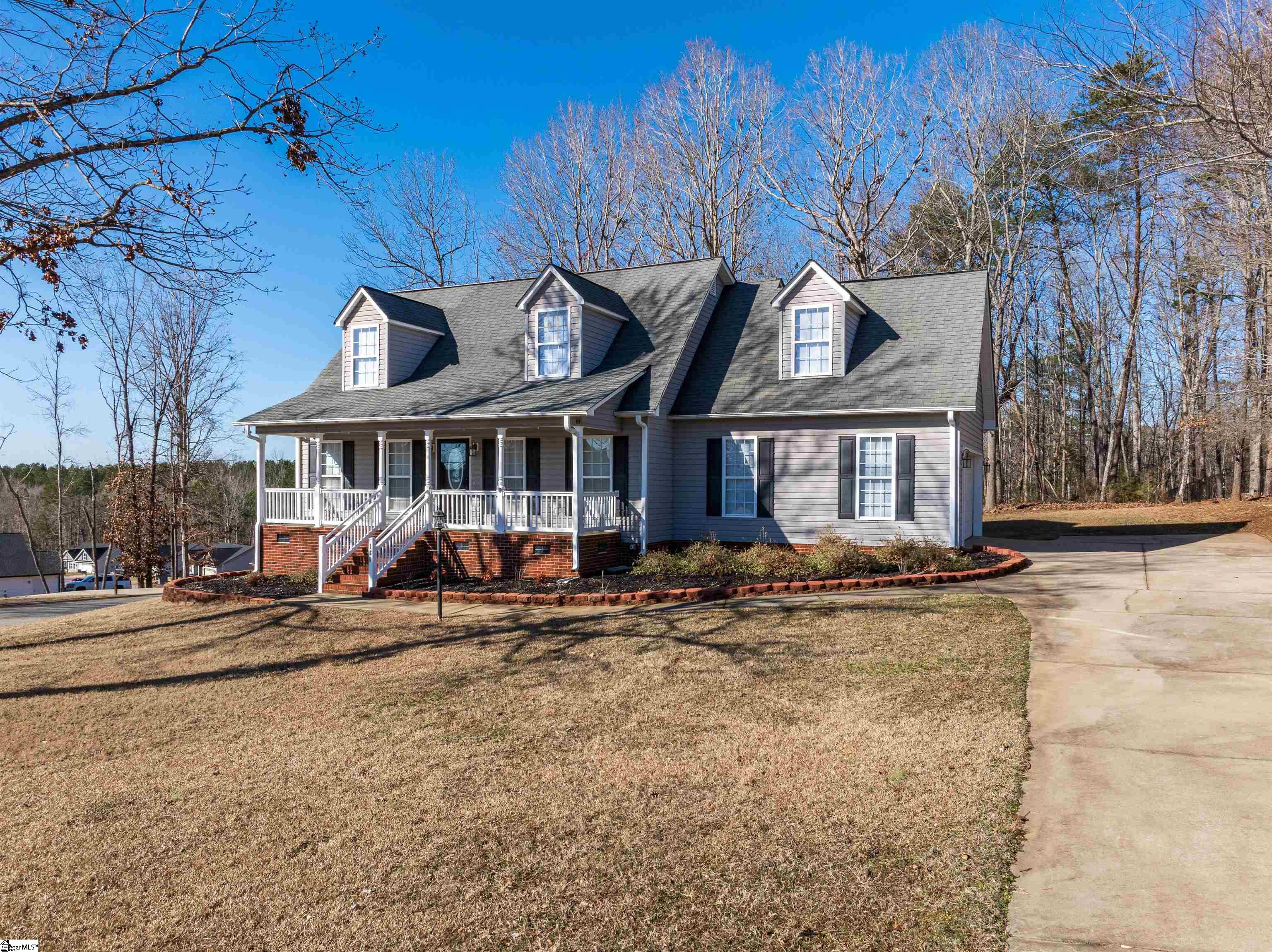 160 Blake Garrison Drive Roebuck, SC 29376