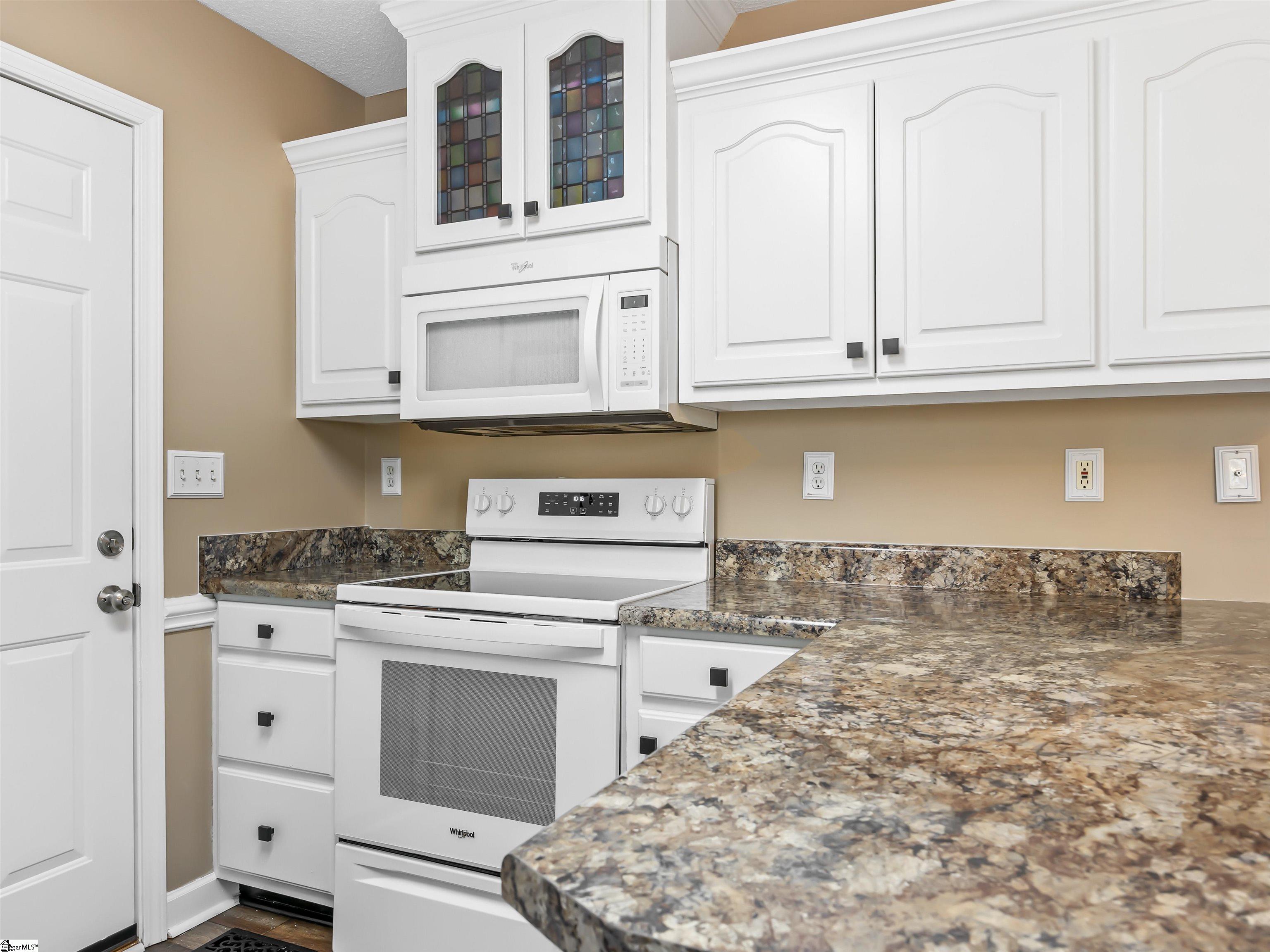 160 Blake Garrison Drive Roebuck, SC 29376