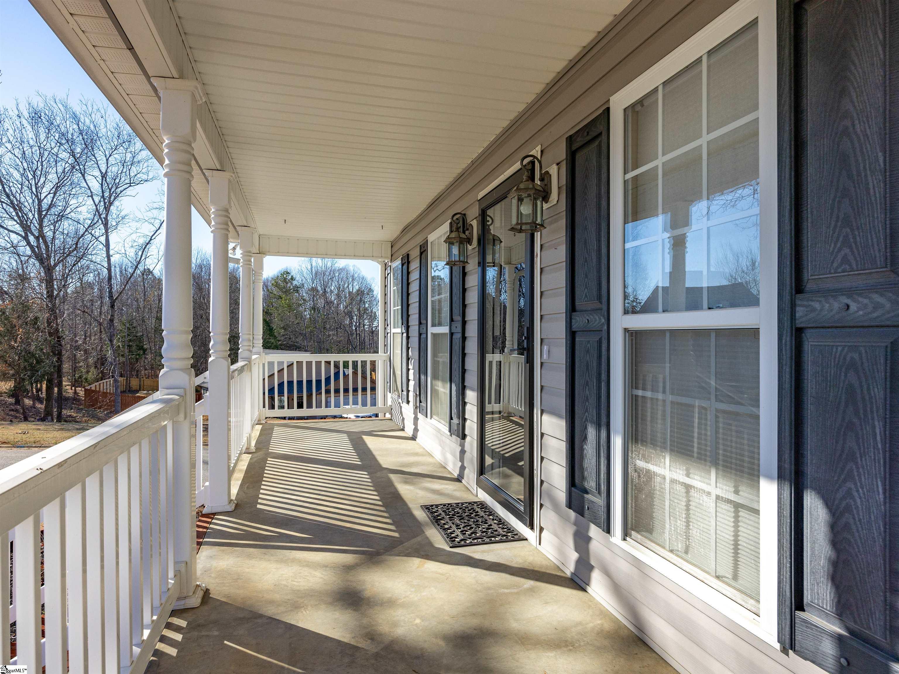 160 Blake Garrison Drive Roebuck, SC 29376