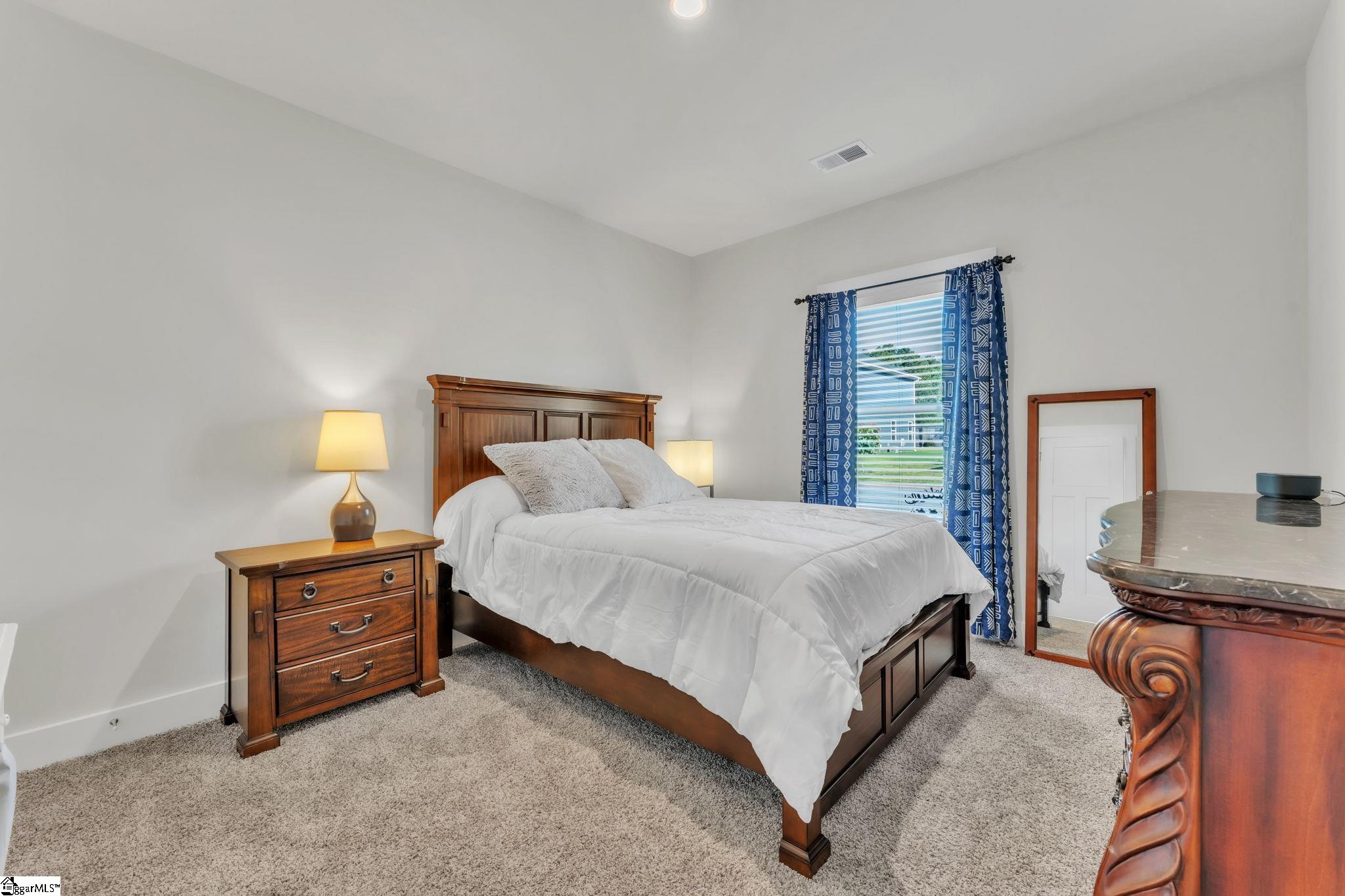 328 Roderick Lane Greenville, SC 29605