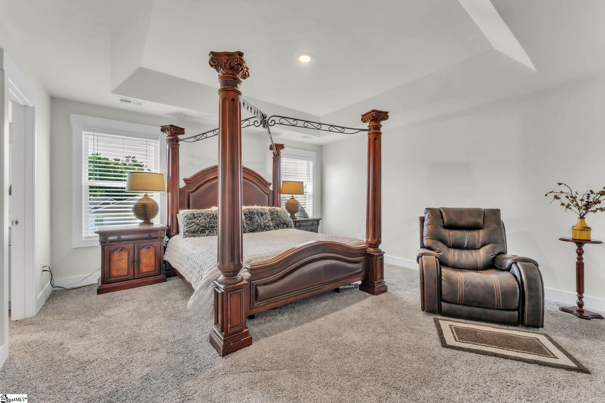 328 Roderick Lane Greenville, SC 29605