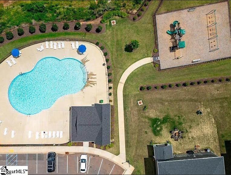 328 Roderick Lane Greenville, SC 29605