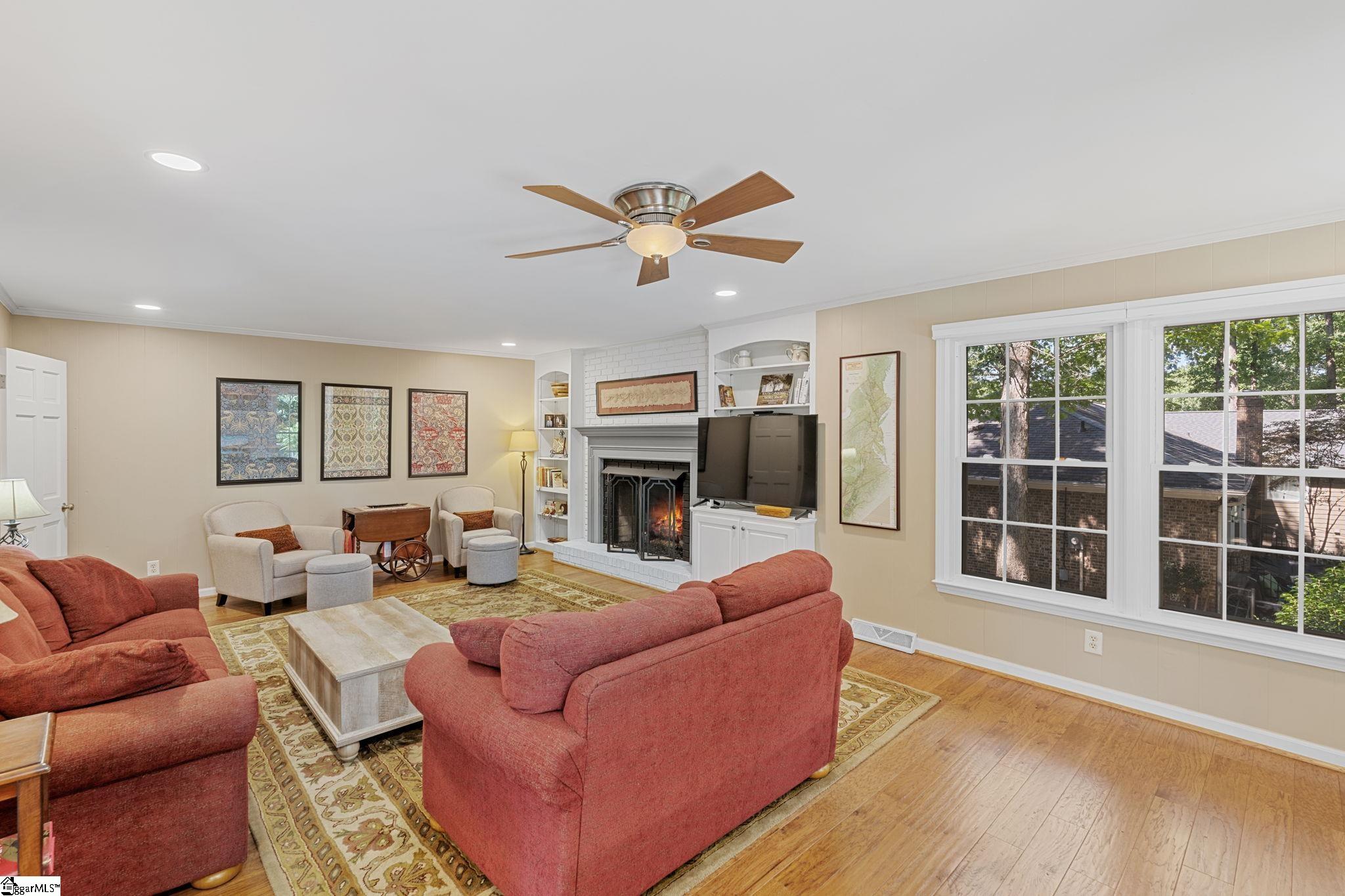 14 Sugarberry Drive Greenville, SC 29615