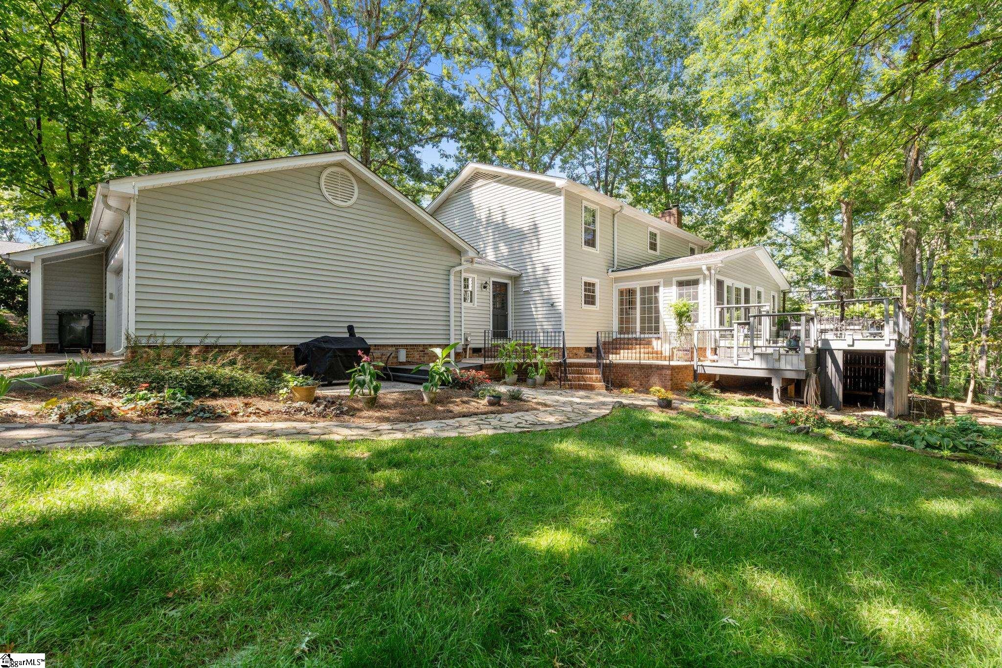 14 Sugarberry Drive Greenville, SC 29615