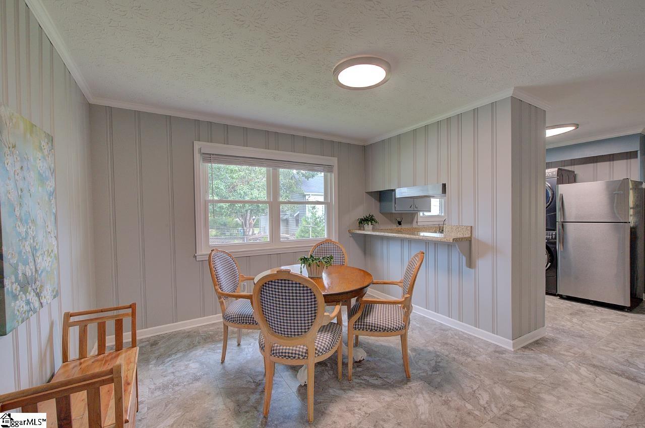 301 Bannister Street Easley, SC 29640
