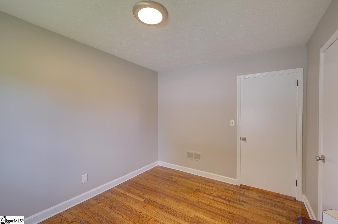 301 Bannister Street Easley, SC 29640