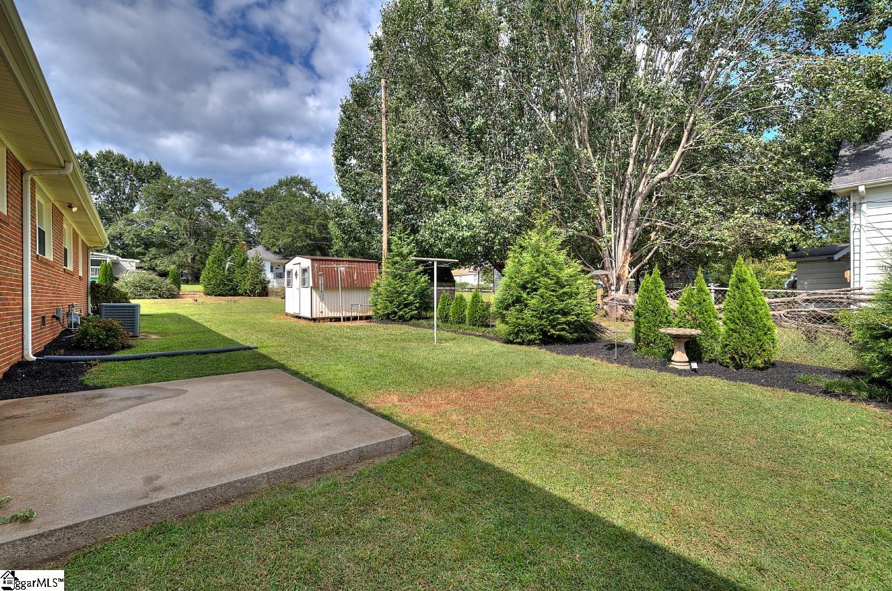 301 Bannister Street Easley, SC 29640