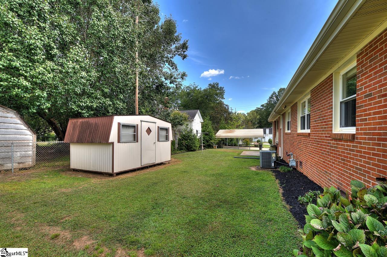 301 Bannister Street Easley, SC 29640