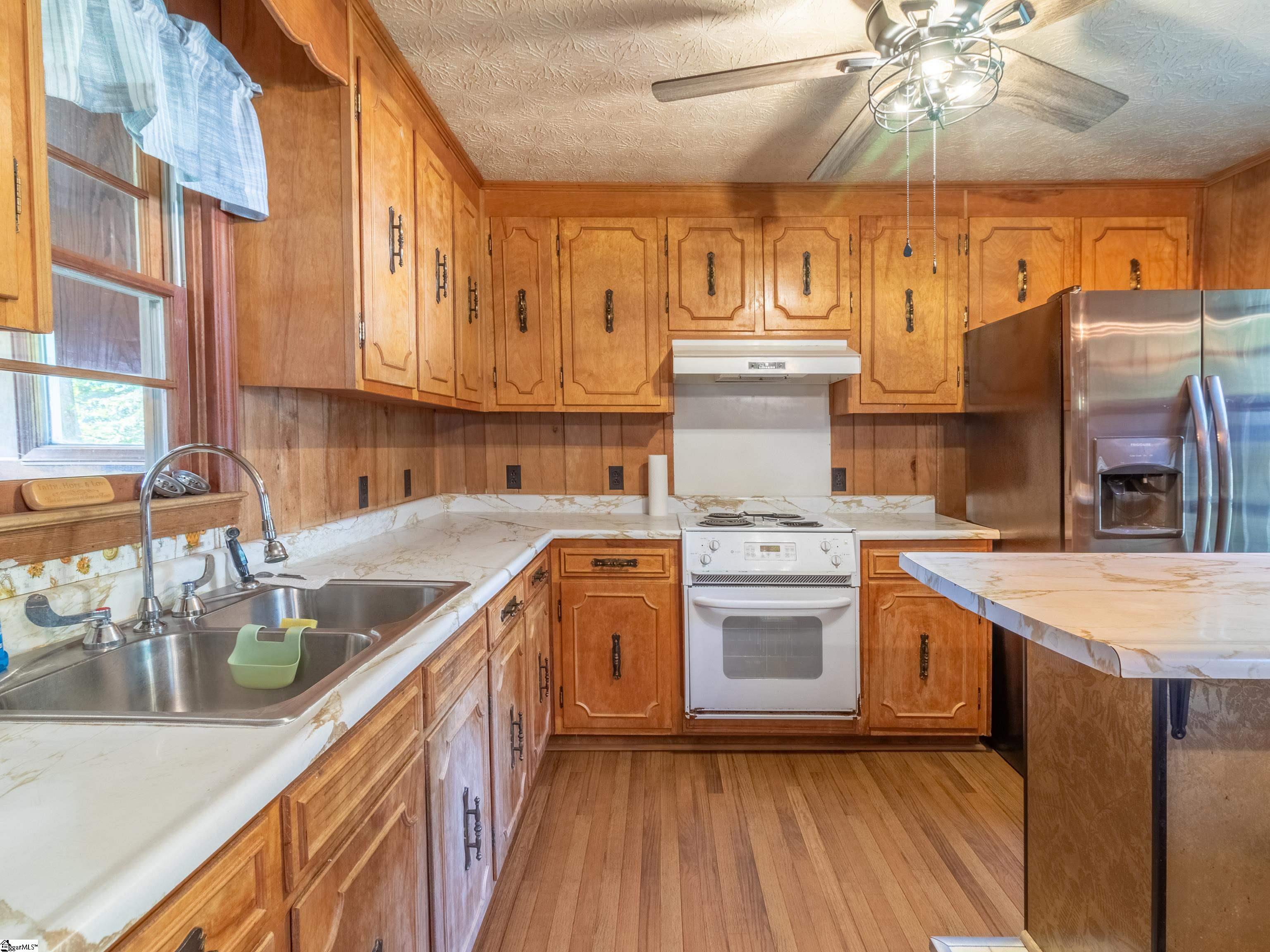 4269-4273 Greer Highway Marietta, SC 29661