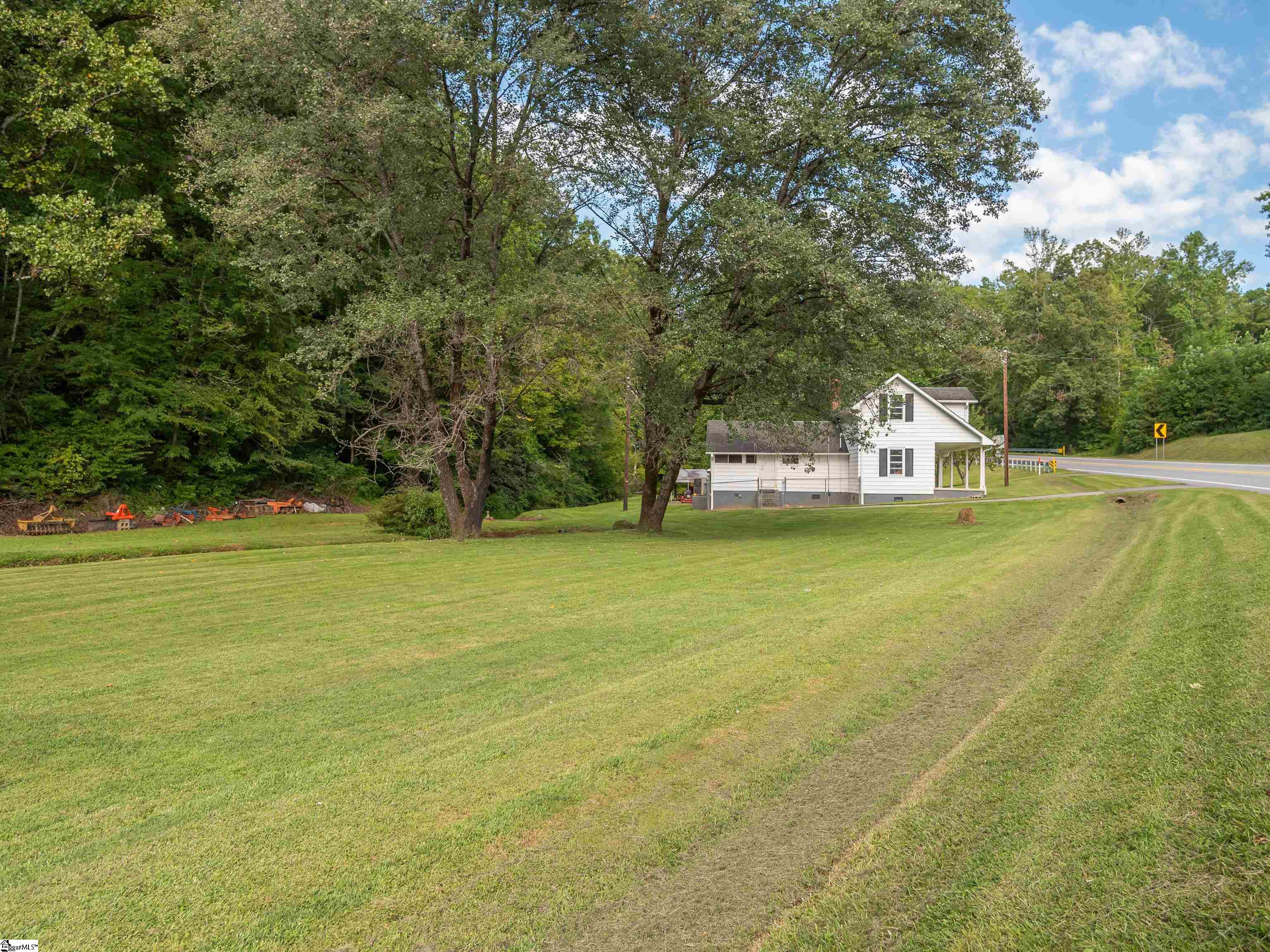 4269-4273 Greer Highway Marietta, SC 29661