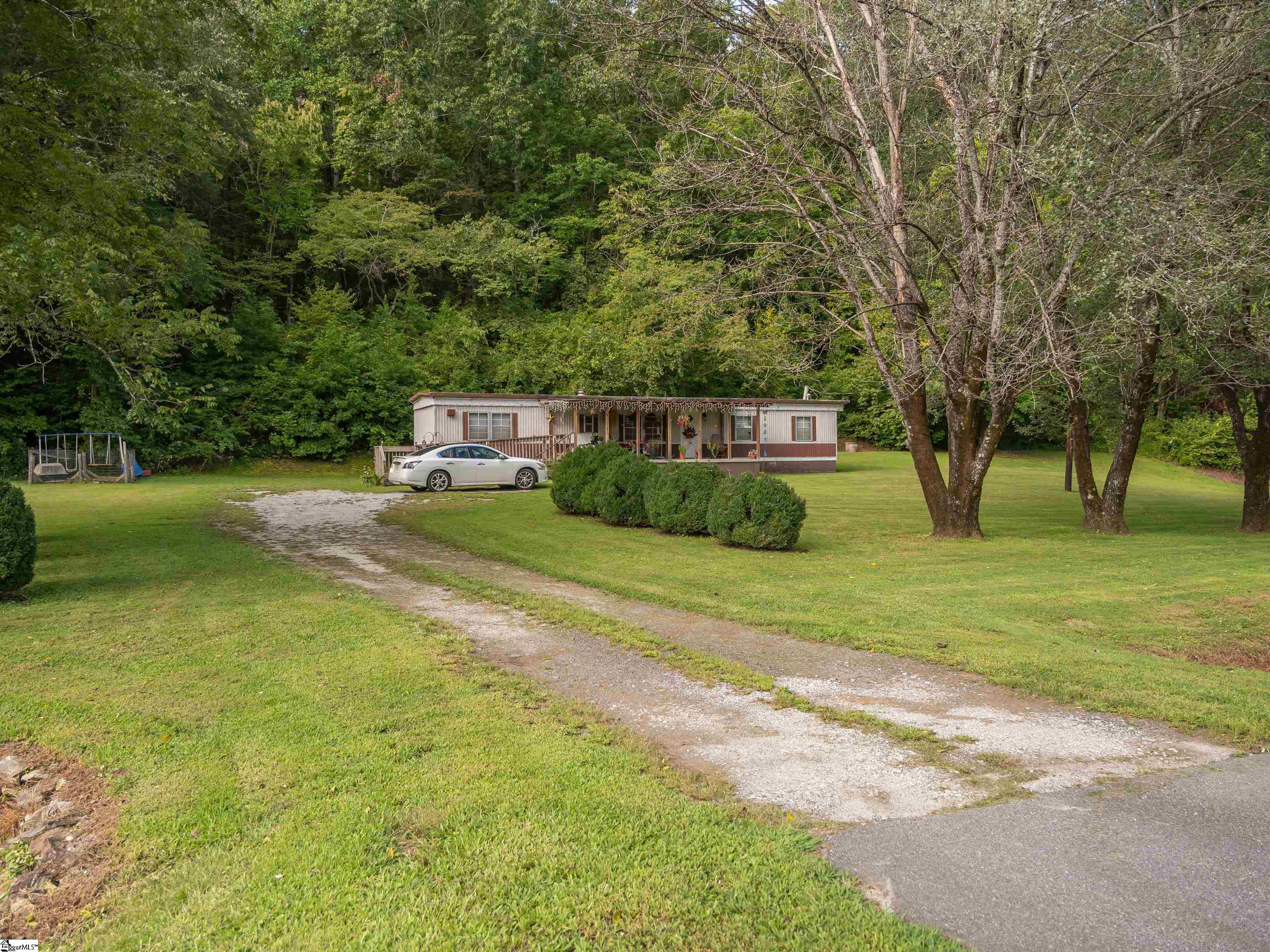 4269-4273 Greer Highway Marietta, SC 29661