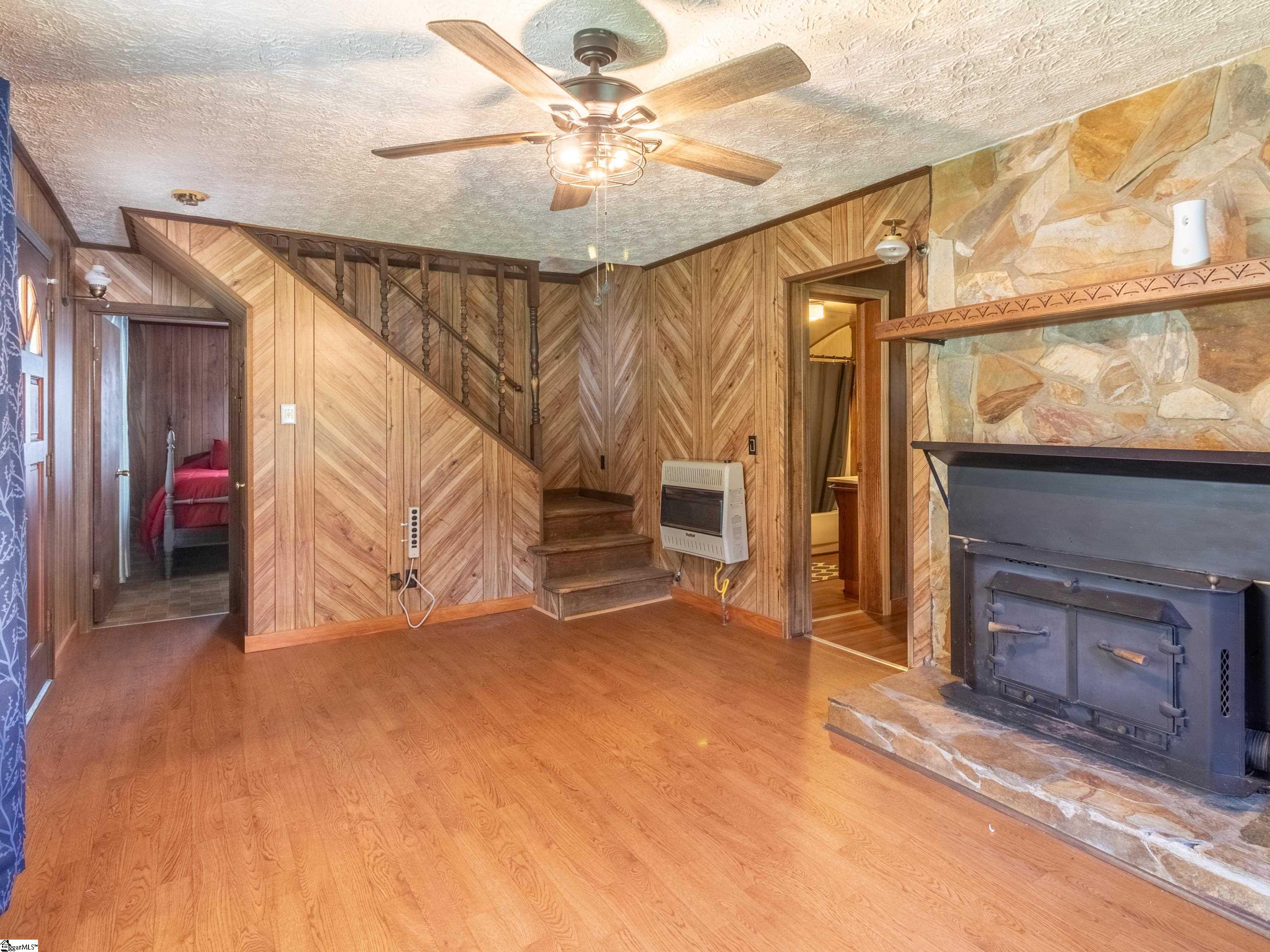 4269-4273 Greer Highway Marietta, SC 29661