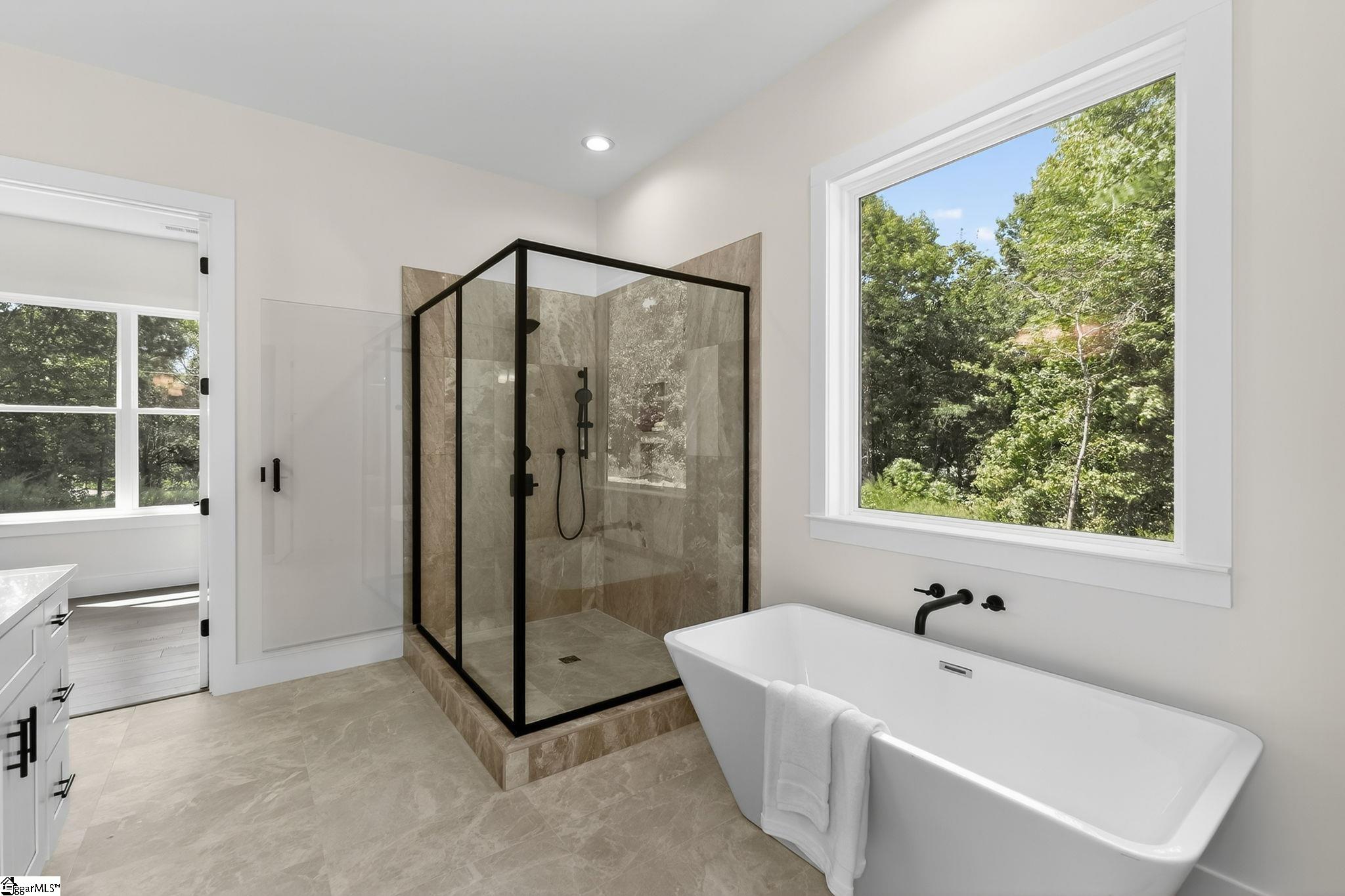 6910 Mountain View Road Taylors, SC 29687