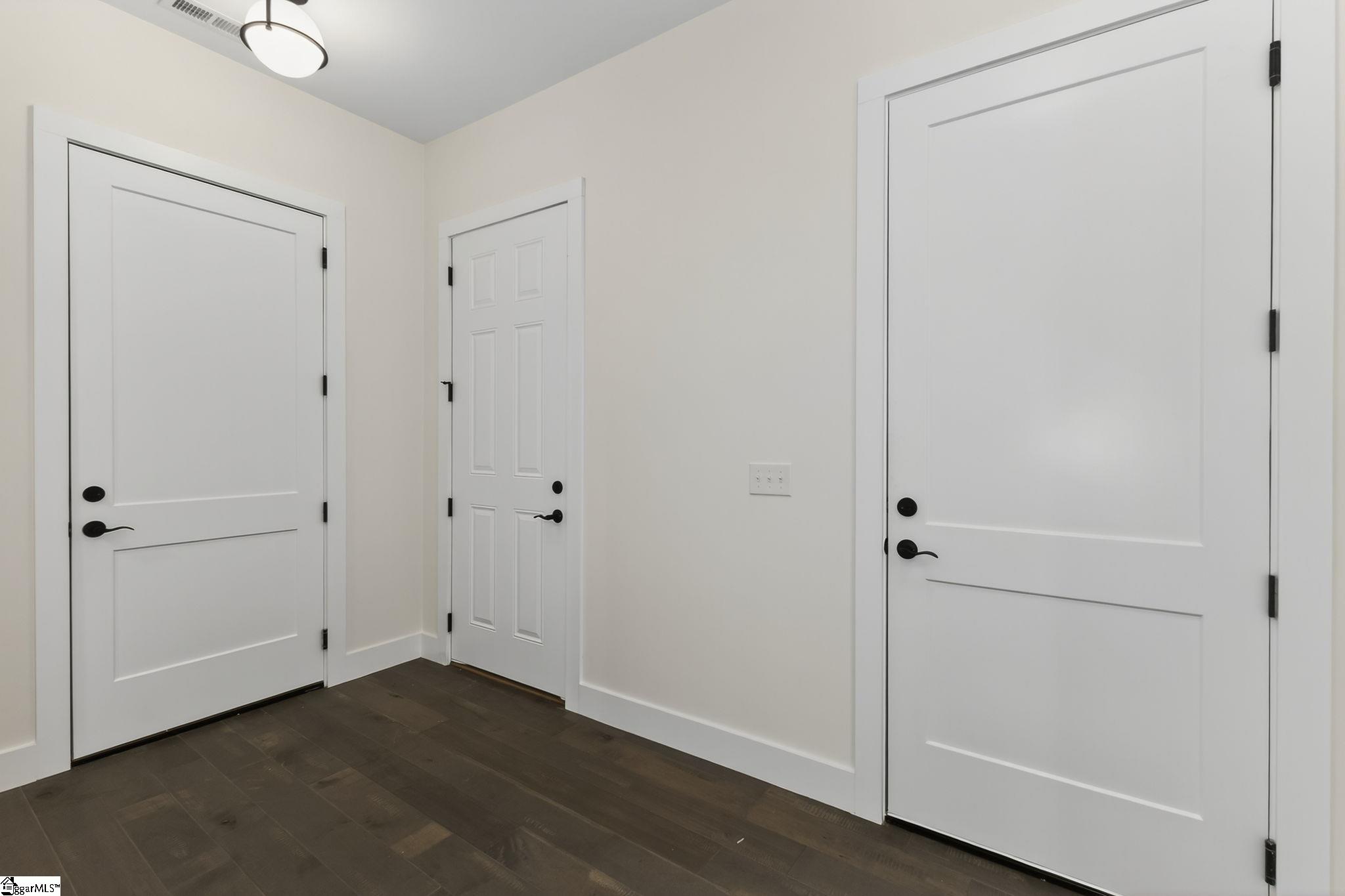 6910 Mountain View Road Taylors, SC 29687