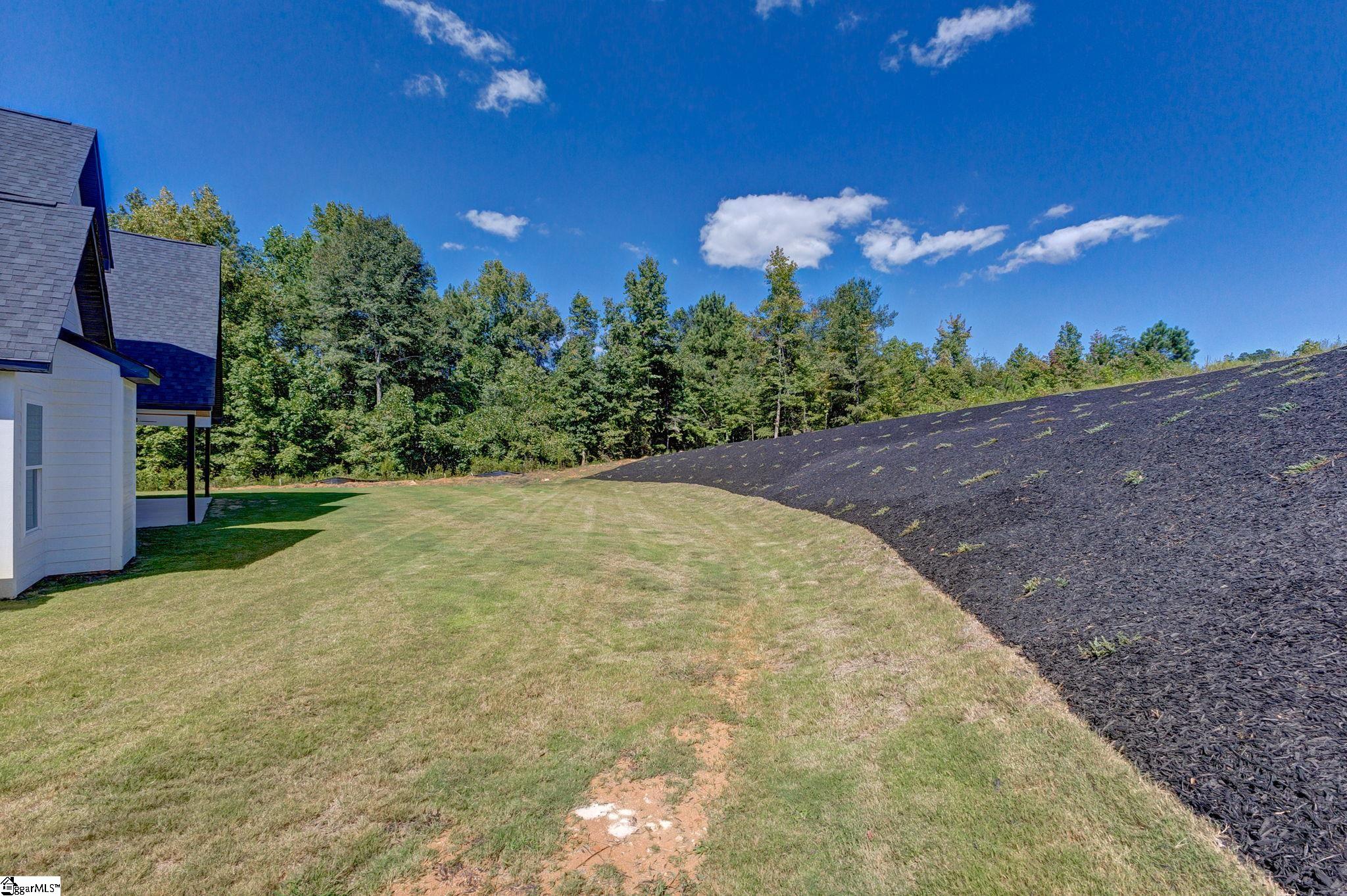 6910 Mountain View Road Taylors, SC 29687