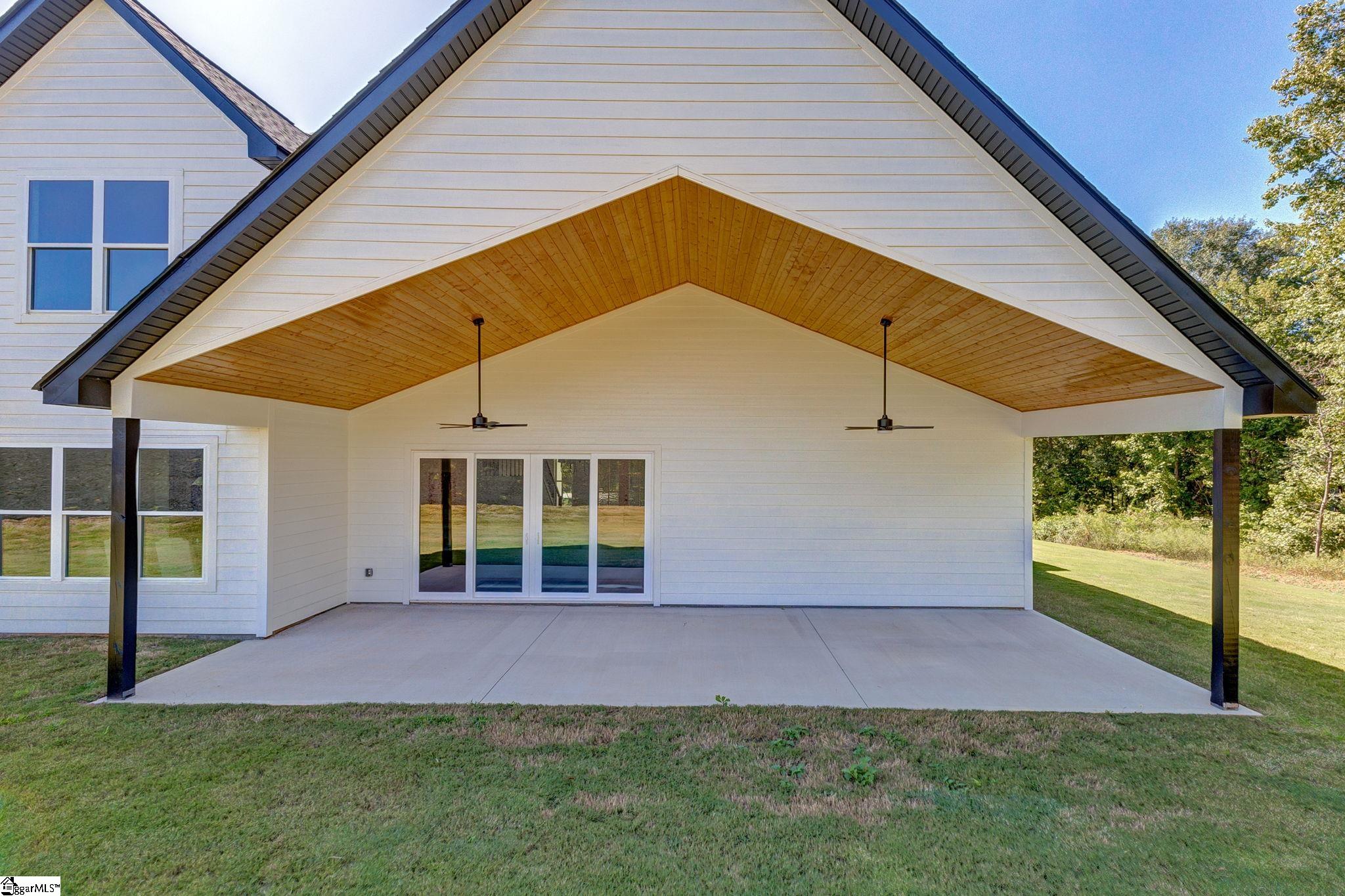 6910 Mountain View Road Taylors, SC 29687