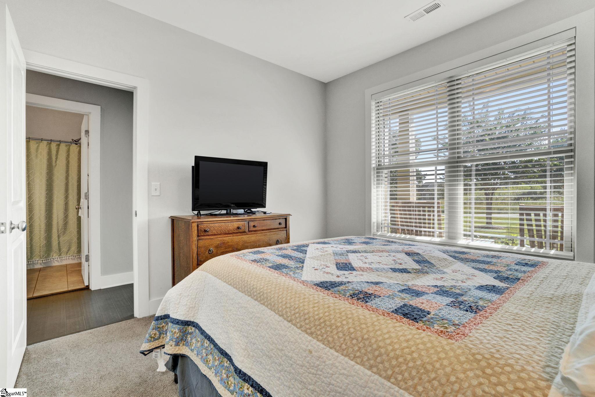 945 Garnet Circle Chesnee, SC 29323