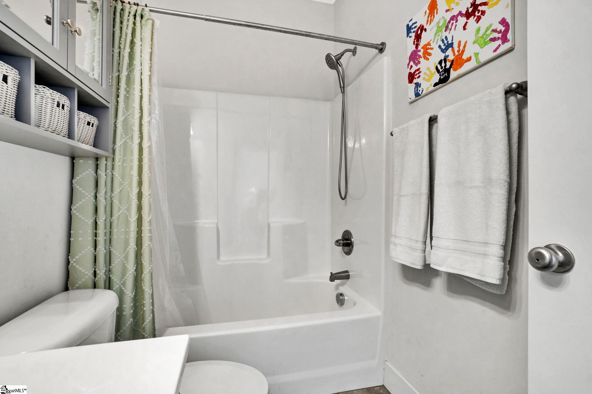 945 Garnet Circle Chesnee, SC 29323
