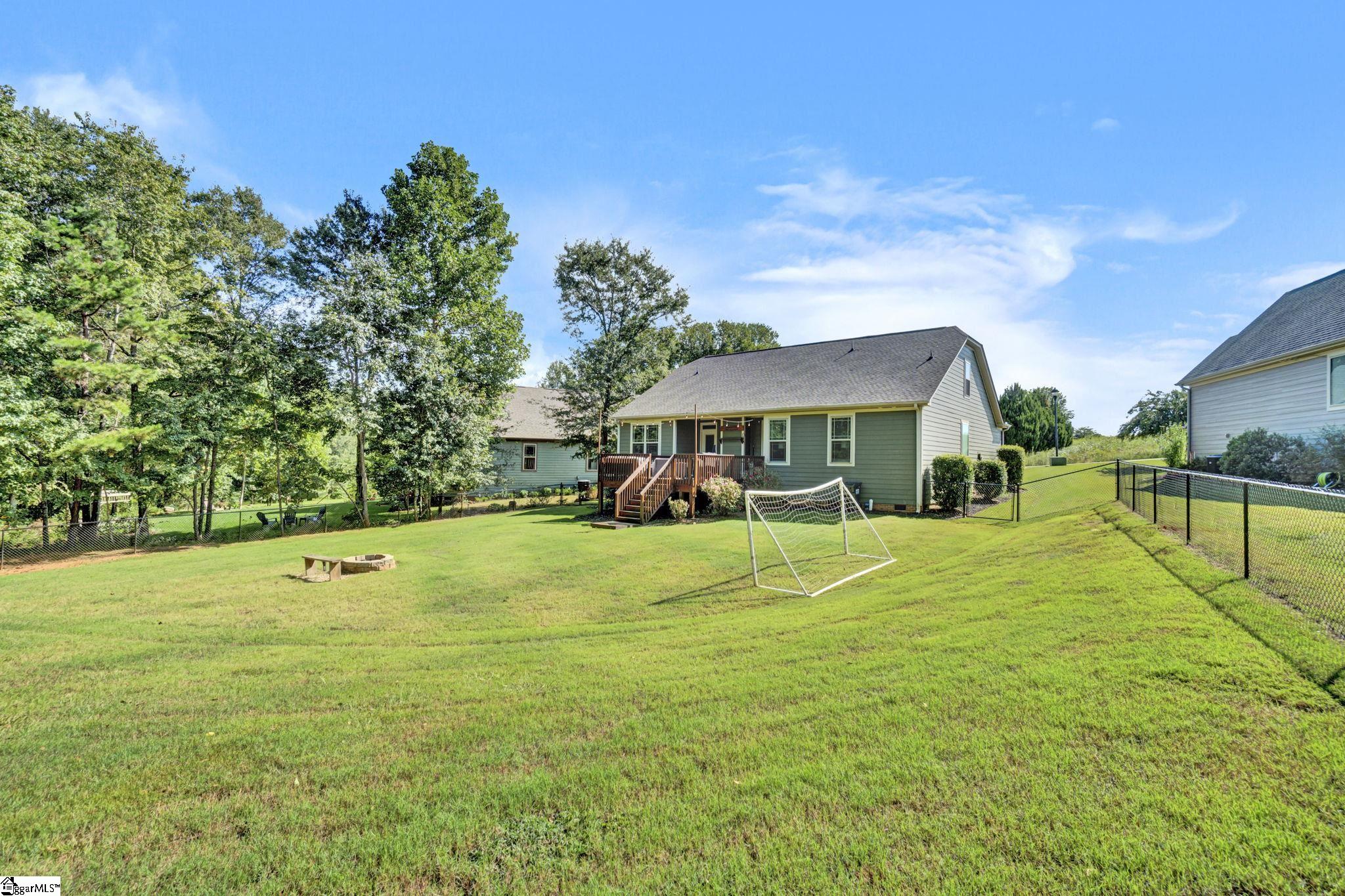 945 Garnet Circle Chesnee, SC 29323