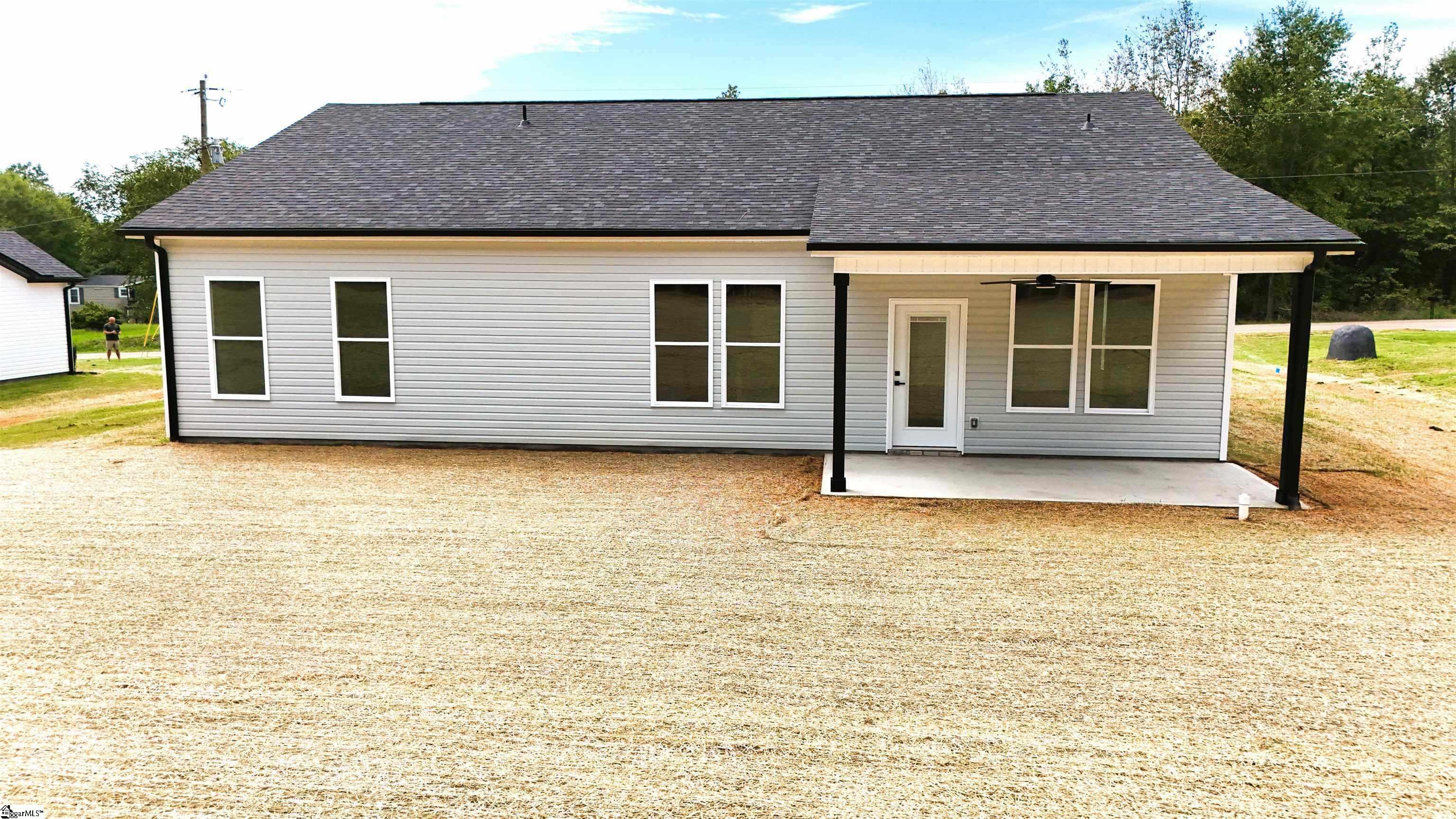 319 Gwinn Mill Road Pauline, SC 29374