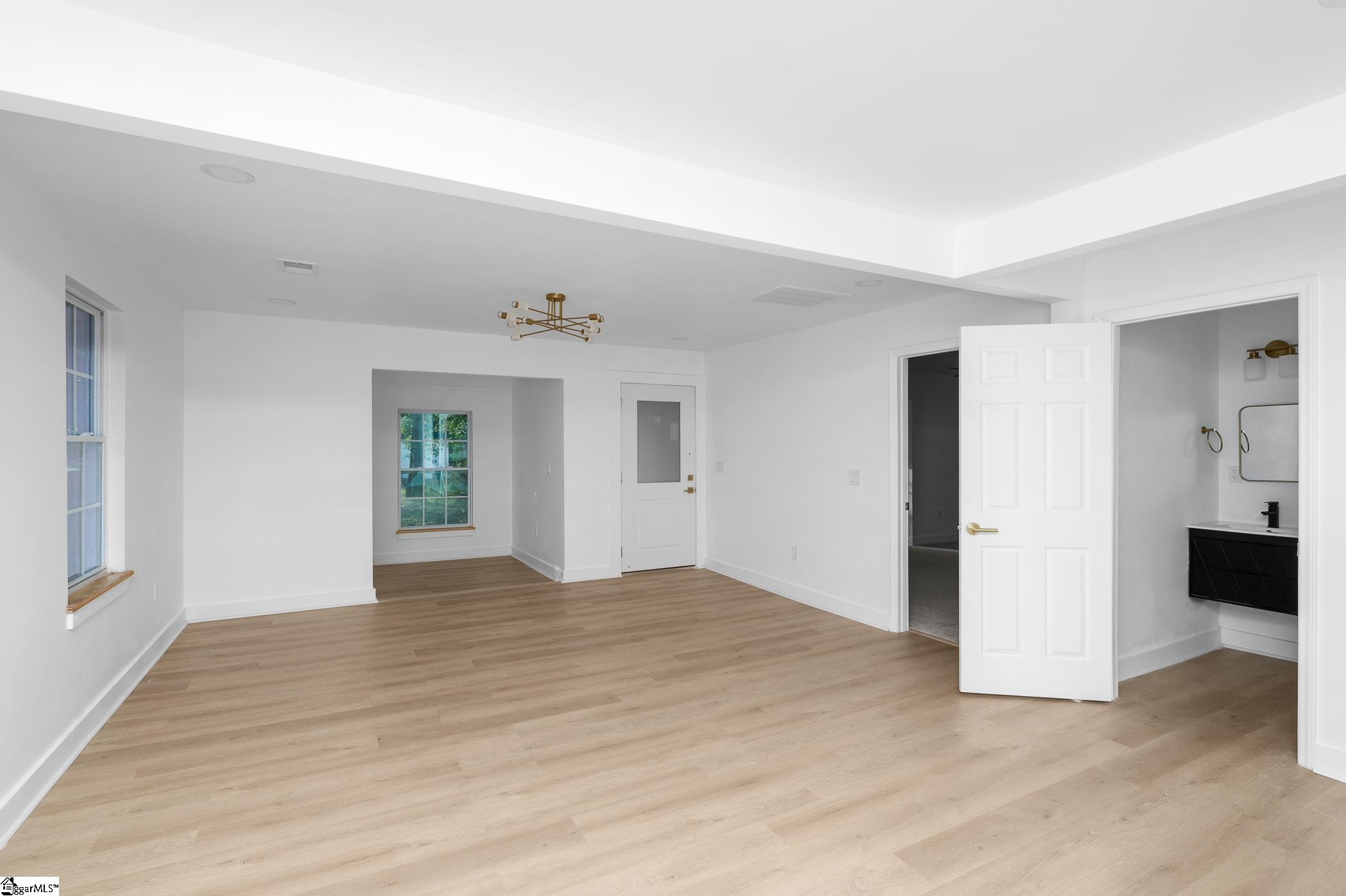 503 Anderson Street Greenville, SC 29601