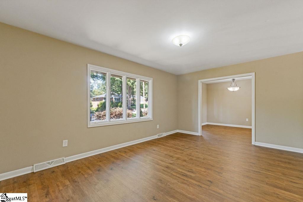 107 Wood Heights Avenue Taylors, SC 29687
