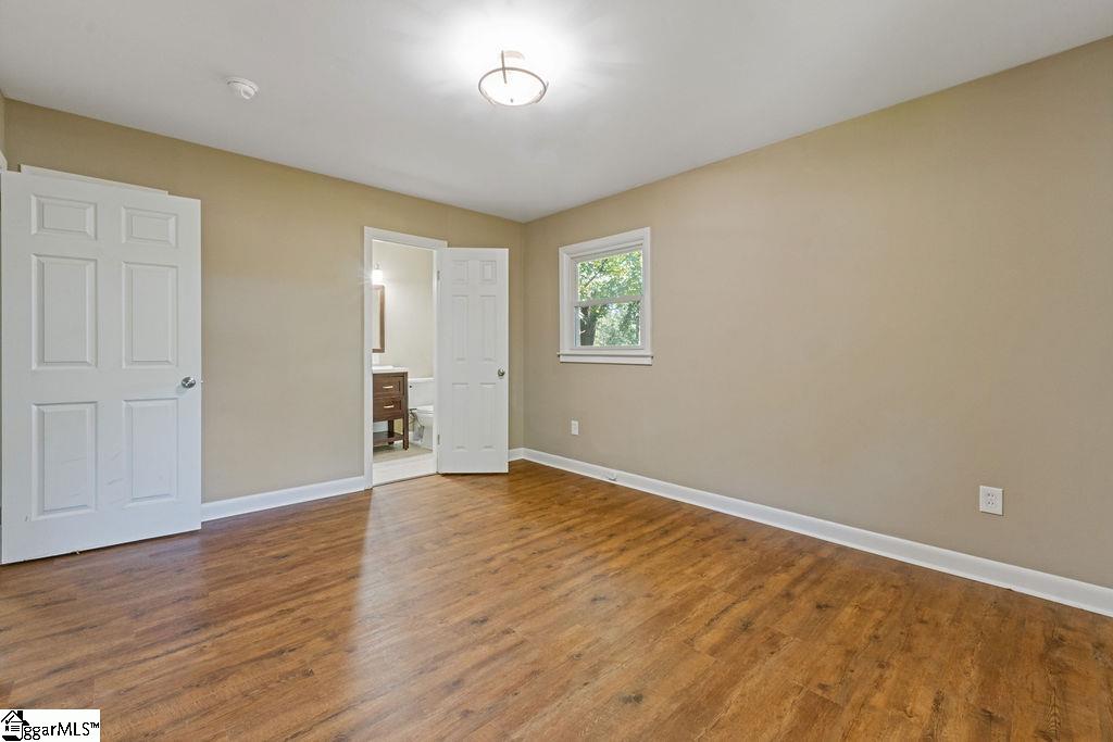 107 Wood Heights Avenue Taylors, SC 29687