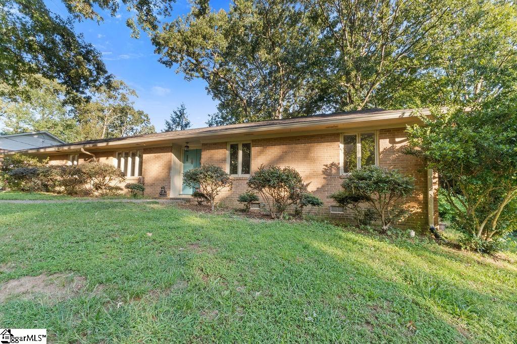 107 Wood Heights Avenue Taylors, SC 29687