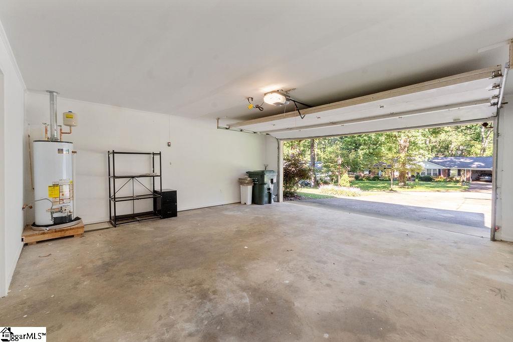 107 Wood Heights Avenue Taylors, SC 29687