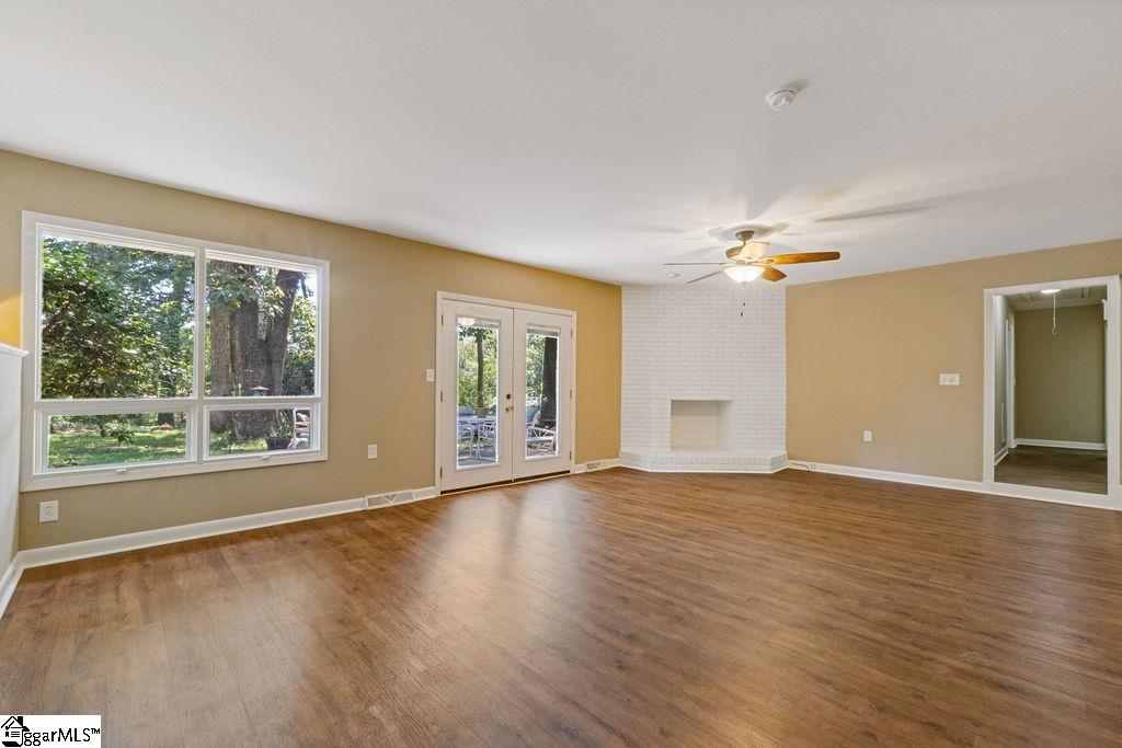 107 Wood Heights Avenue Taylors, SC 29687