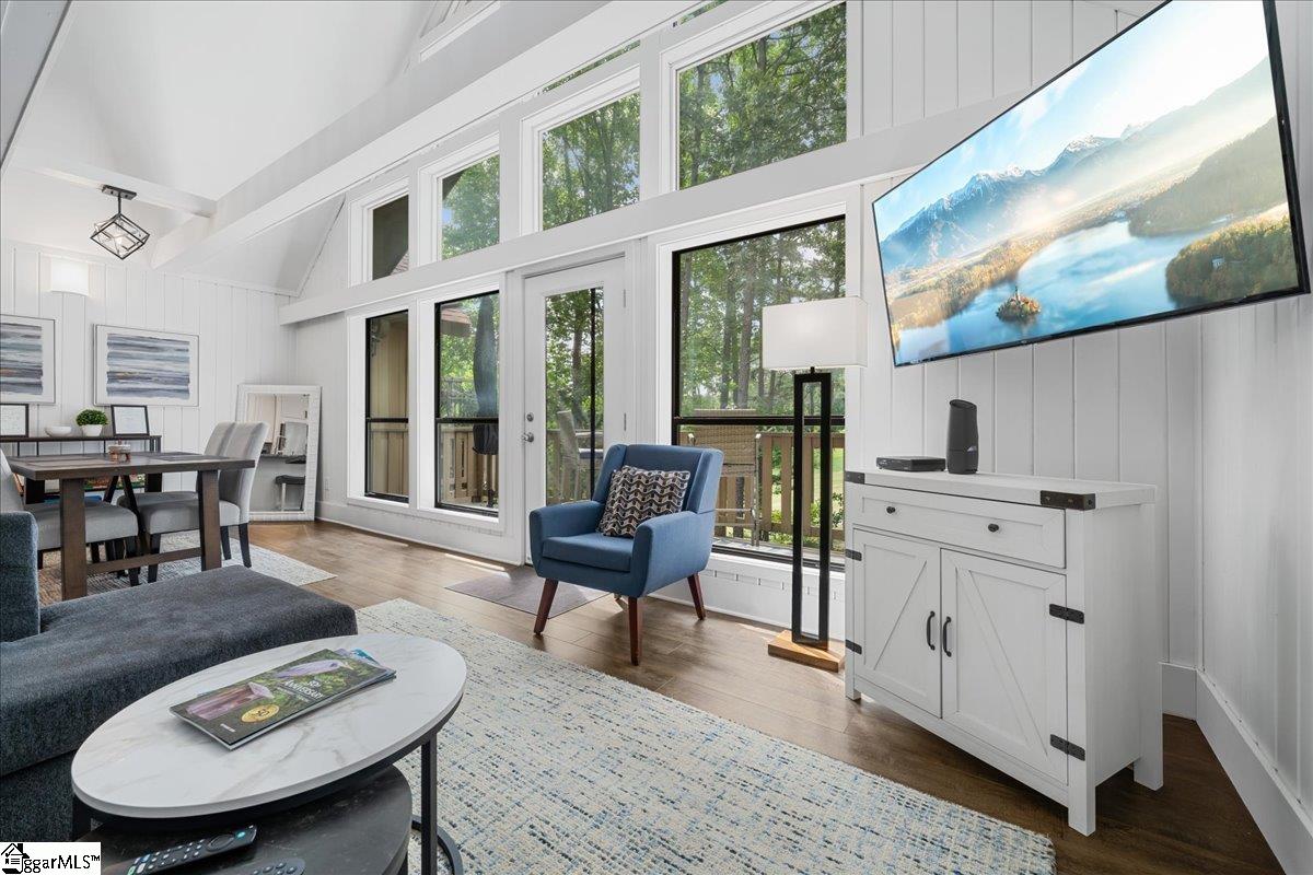 700 Captains Cove Court UNIT Unit 6 Salem, SC 29676