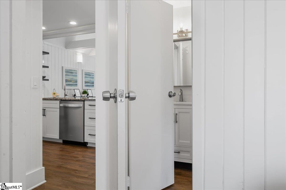 700 Captains Cove Court UNIT Unit 6 Salem, SC 29676