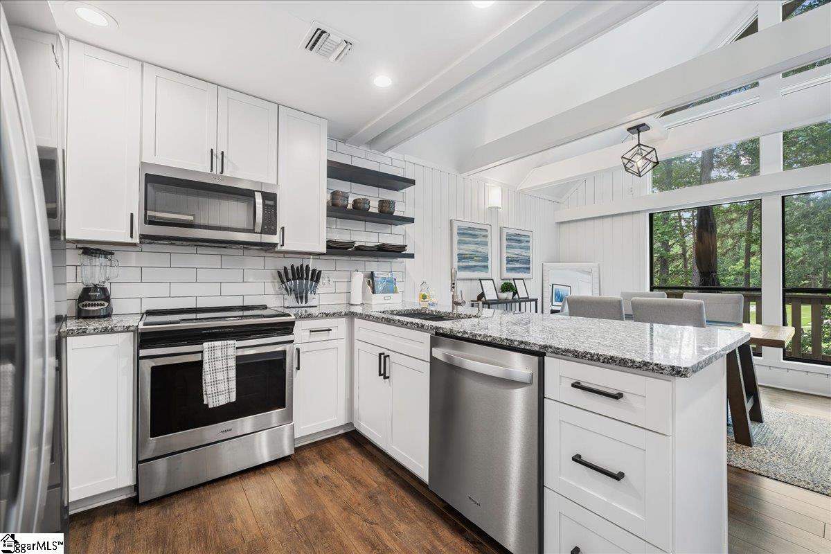 700 Captains Cove Court UNIT Unit 6 Salem, SC 29676