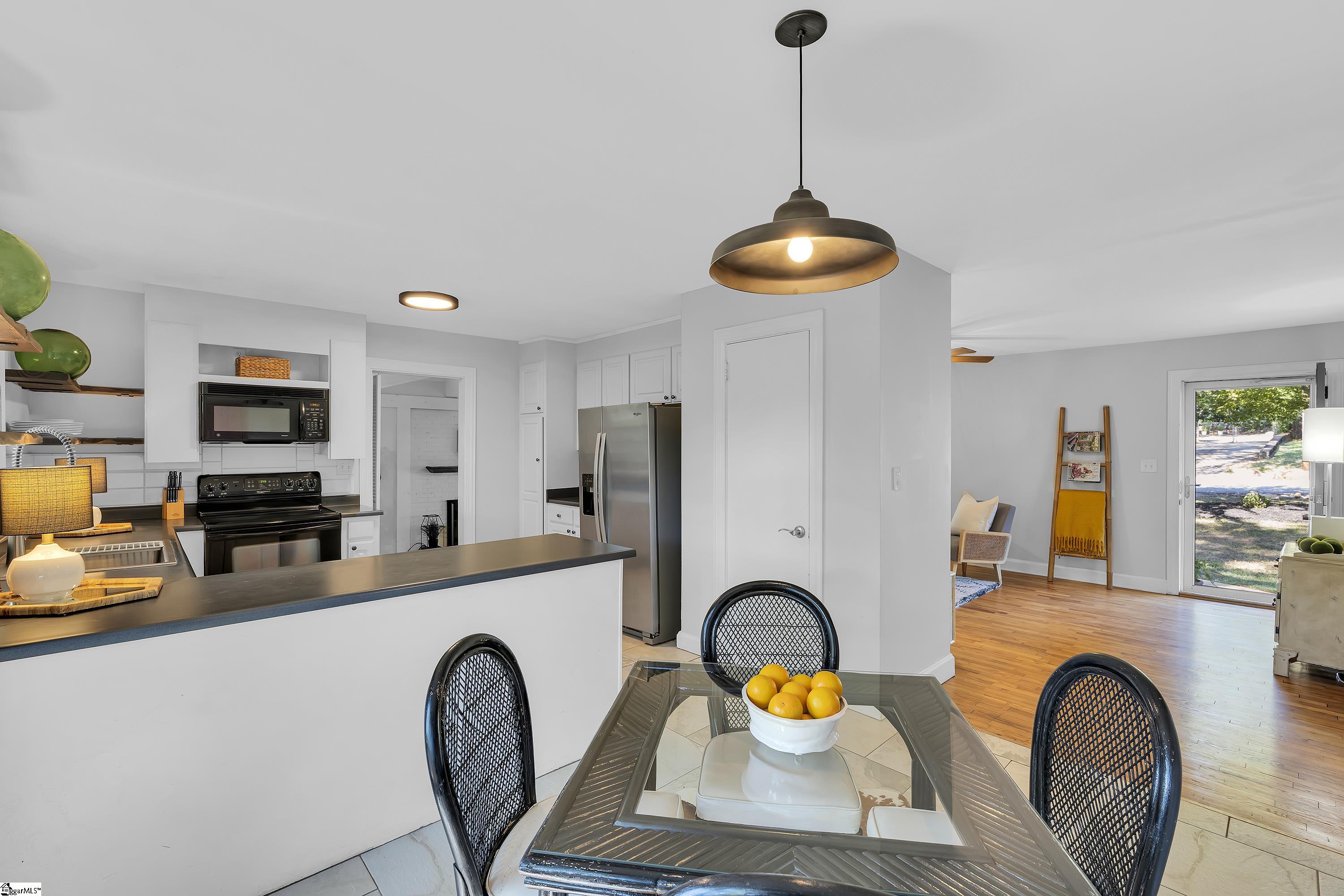 423 Willow Springs Drive Greenville, SC 29607