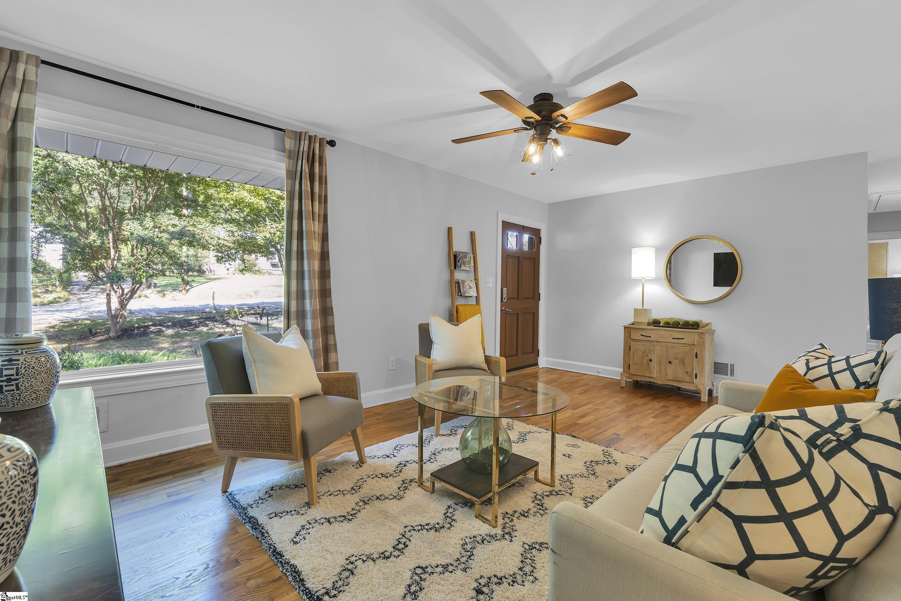 423 Willow Springs Drive Greenville, SC 29607