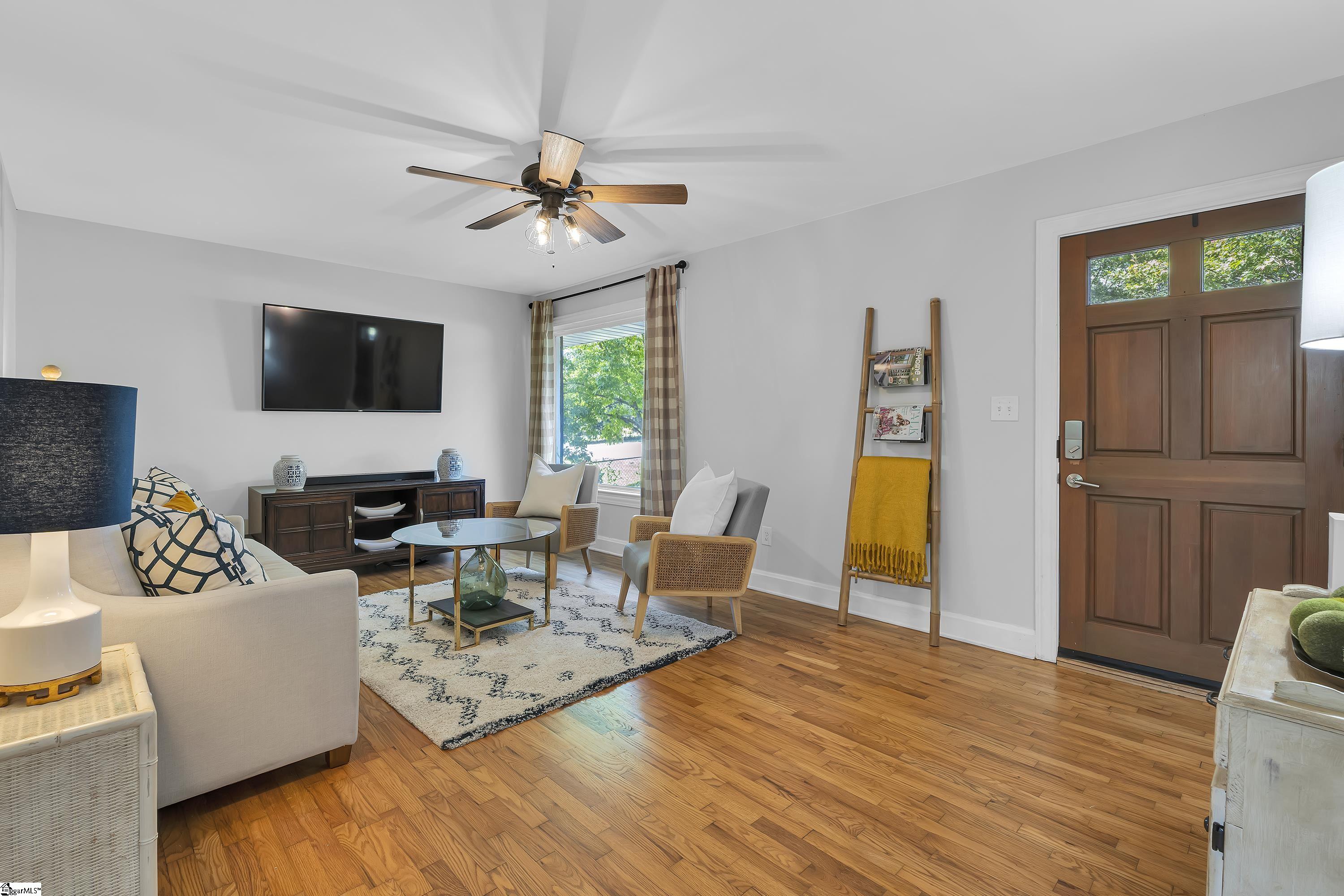 423 Willow Springs Drive Greenville, SC 29607