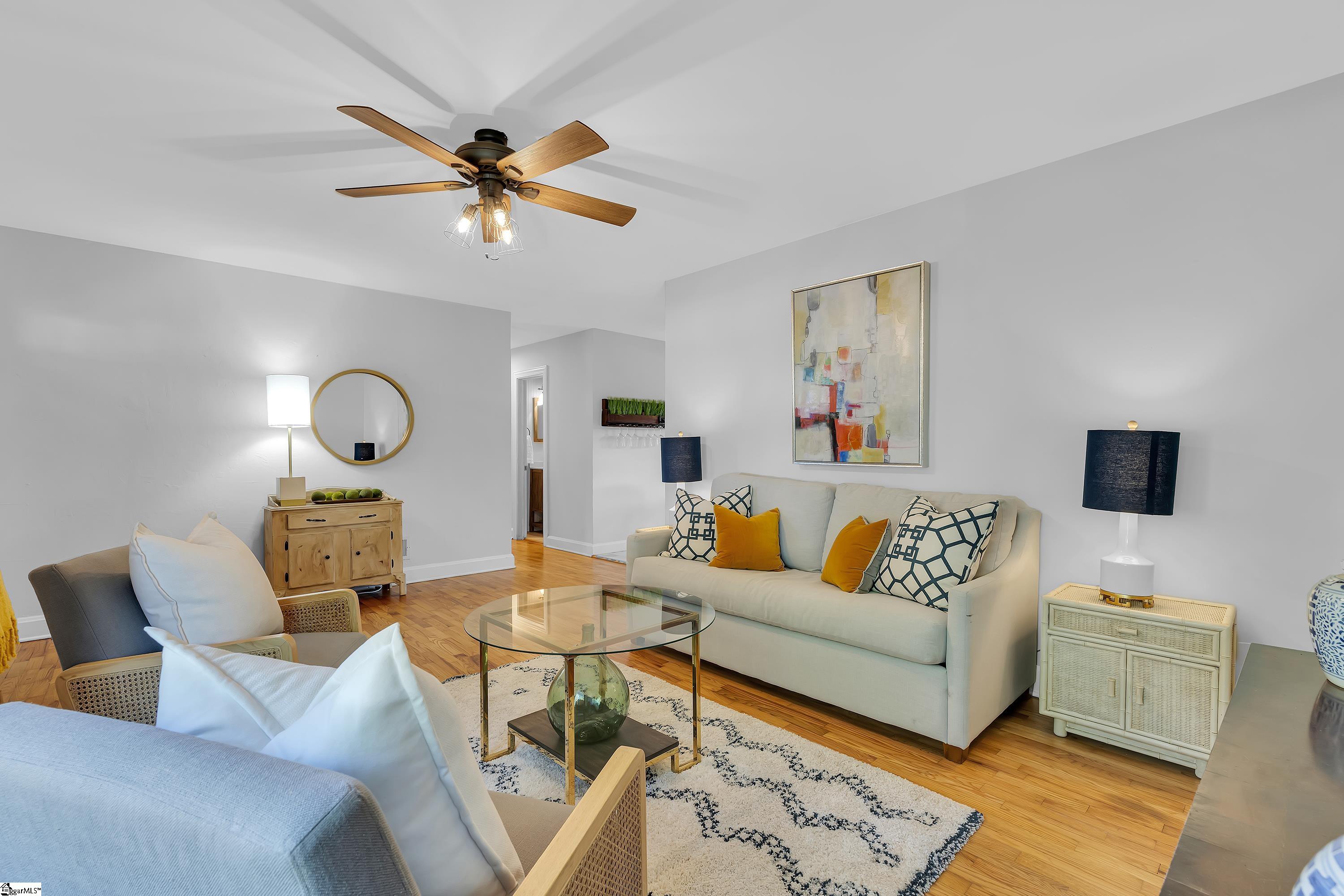 423 Willow Springs Drive Greenville, SC 29607