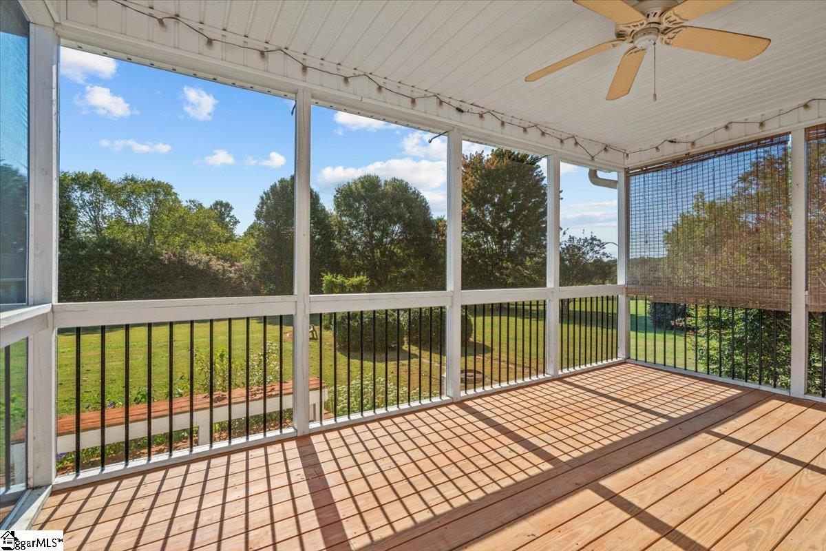 1073 Corrie Crest Drive Boiling Springs, SC 29316