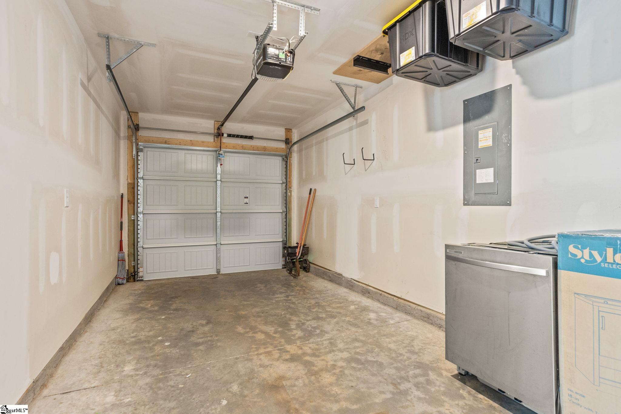 106 White Rapids Way Greenville, SC 29617