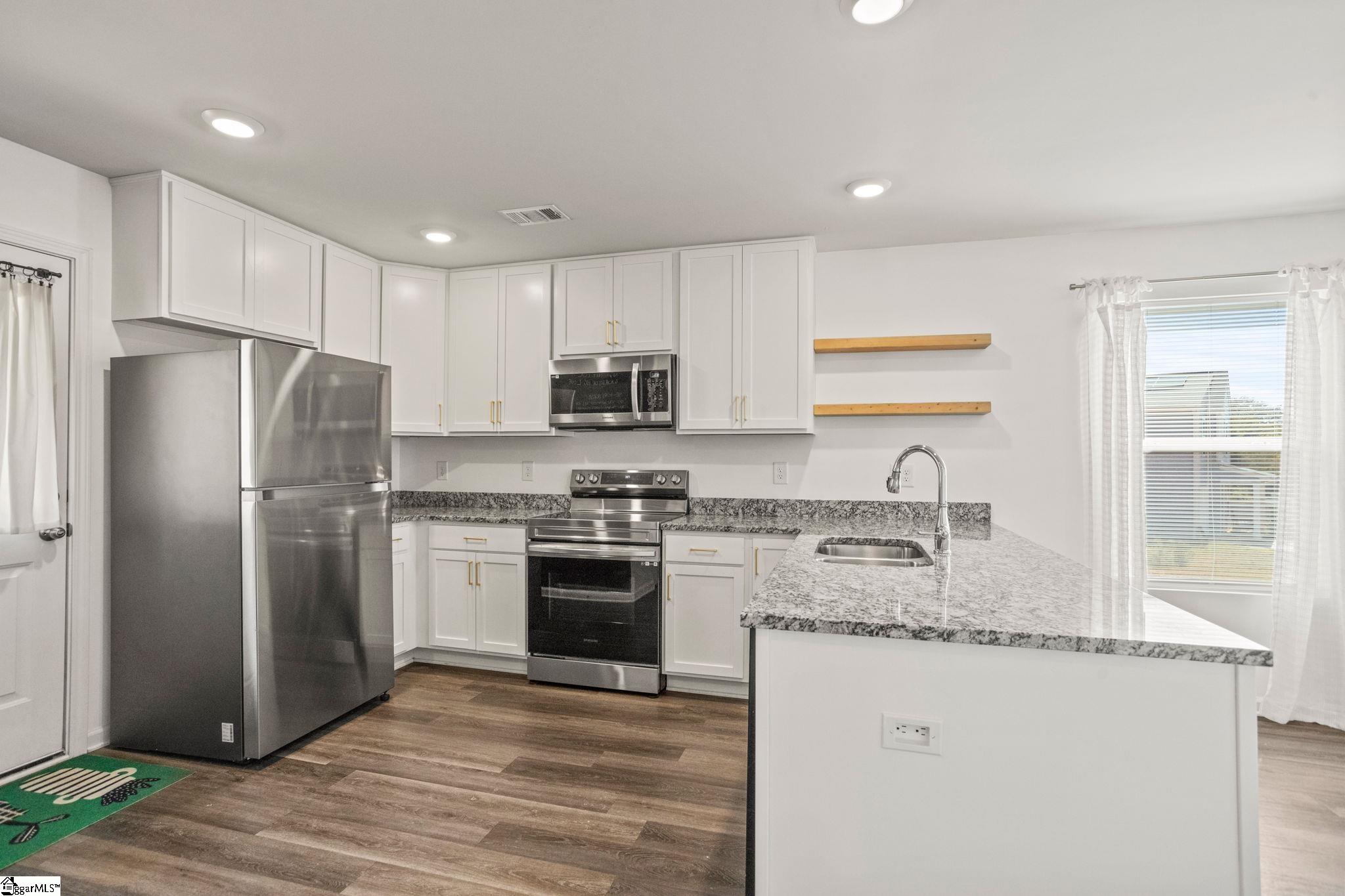 106 White Rapids Way Greenville, SC 29617