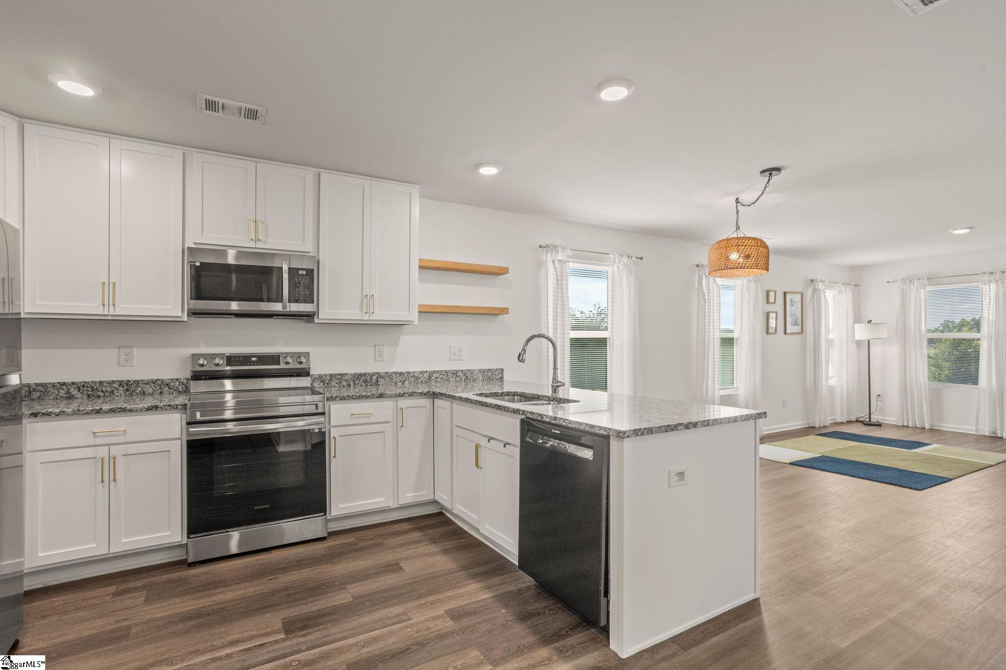 106 White Rapids Way Greenville, SC 29617