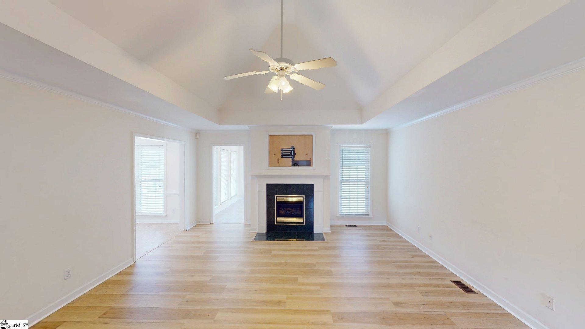 1018 Knollwood Acres Road Boiling Springs, SC 29316
