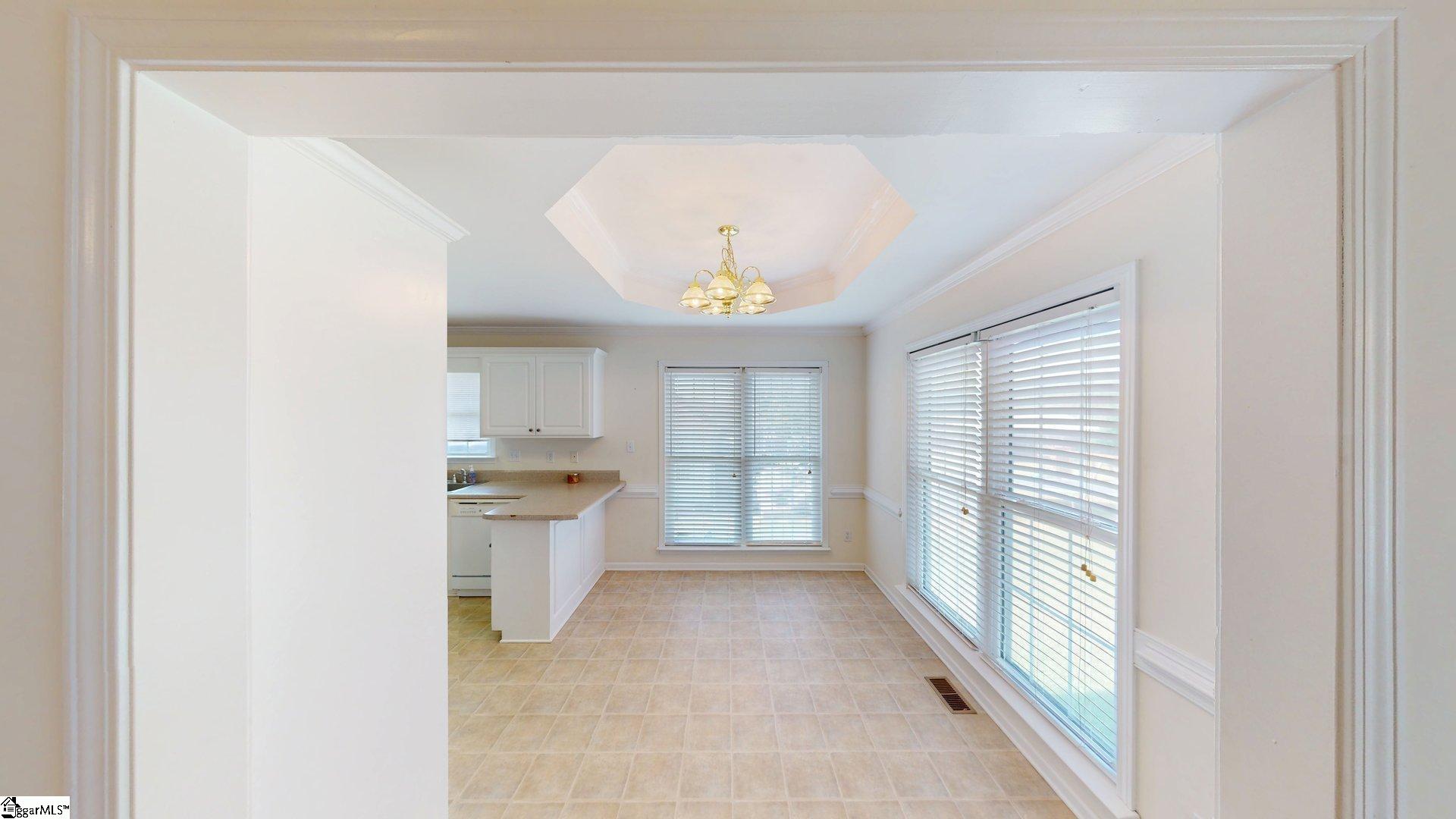 1018 Knollwood Acres Road Boiling Springs, SC 29316