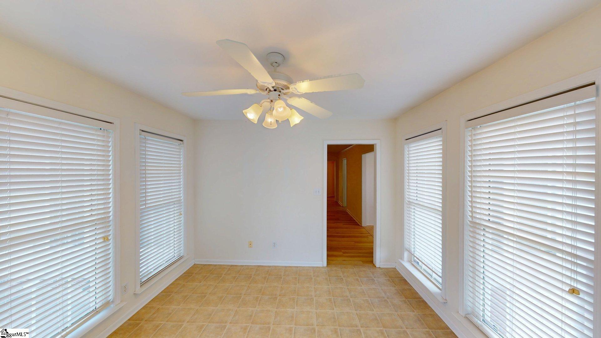 1018 Knollwood Acres Road Boiling Springs, SC 29316