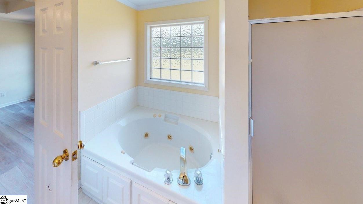 1018 Knollwood Acres Road Boiling Springs, SC 29316