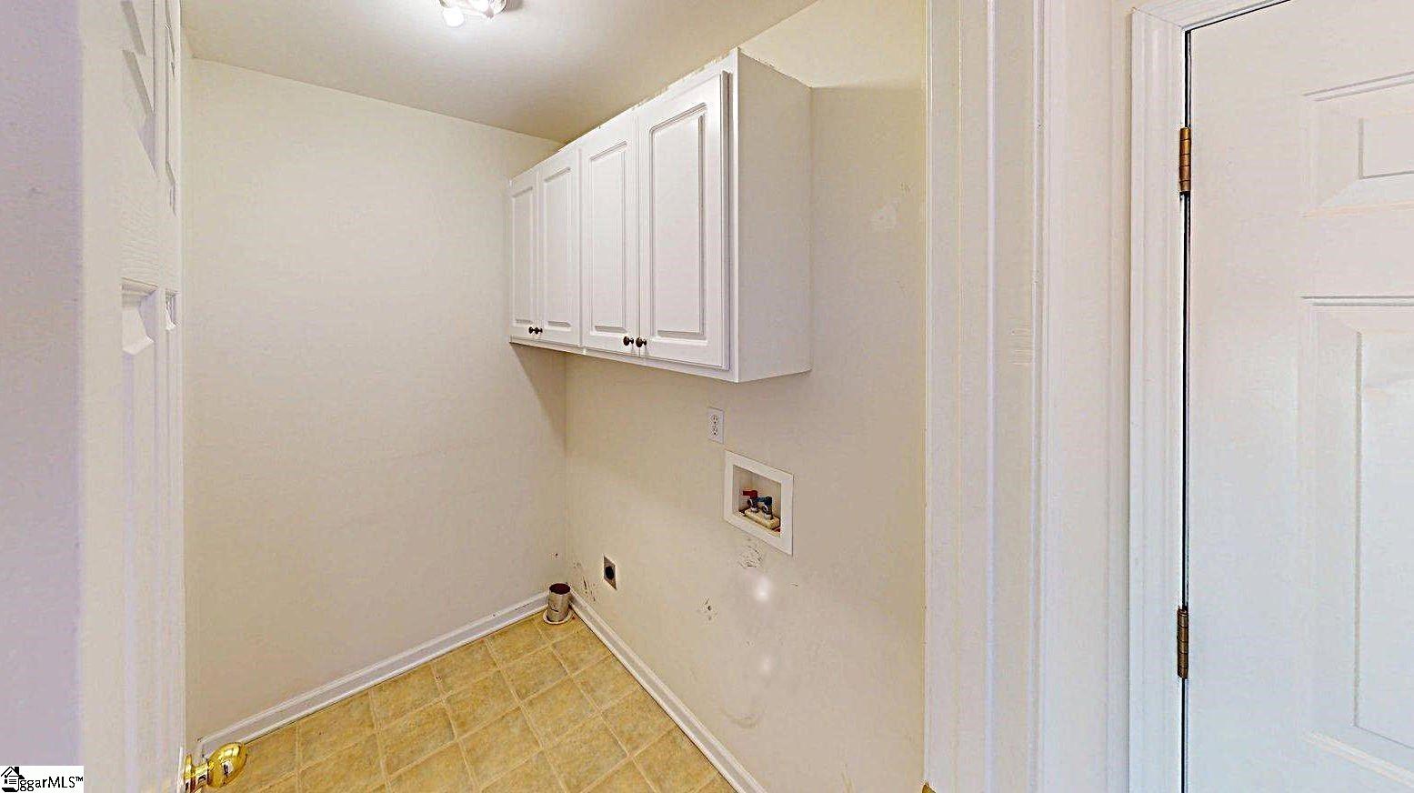 1018 Knollwood Acres Road Boiling Springs, SC 29316