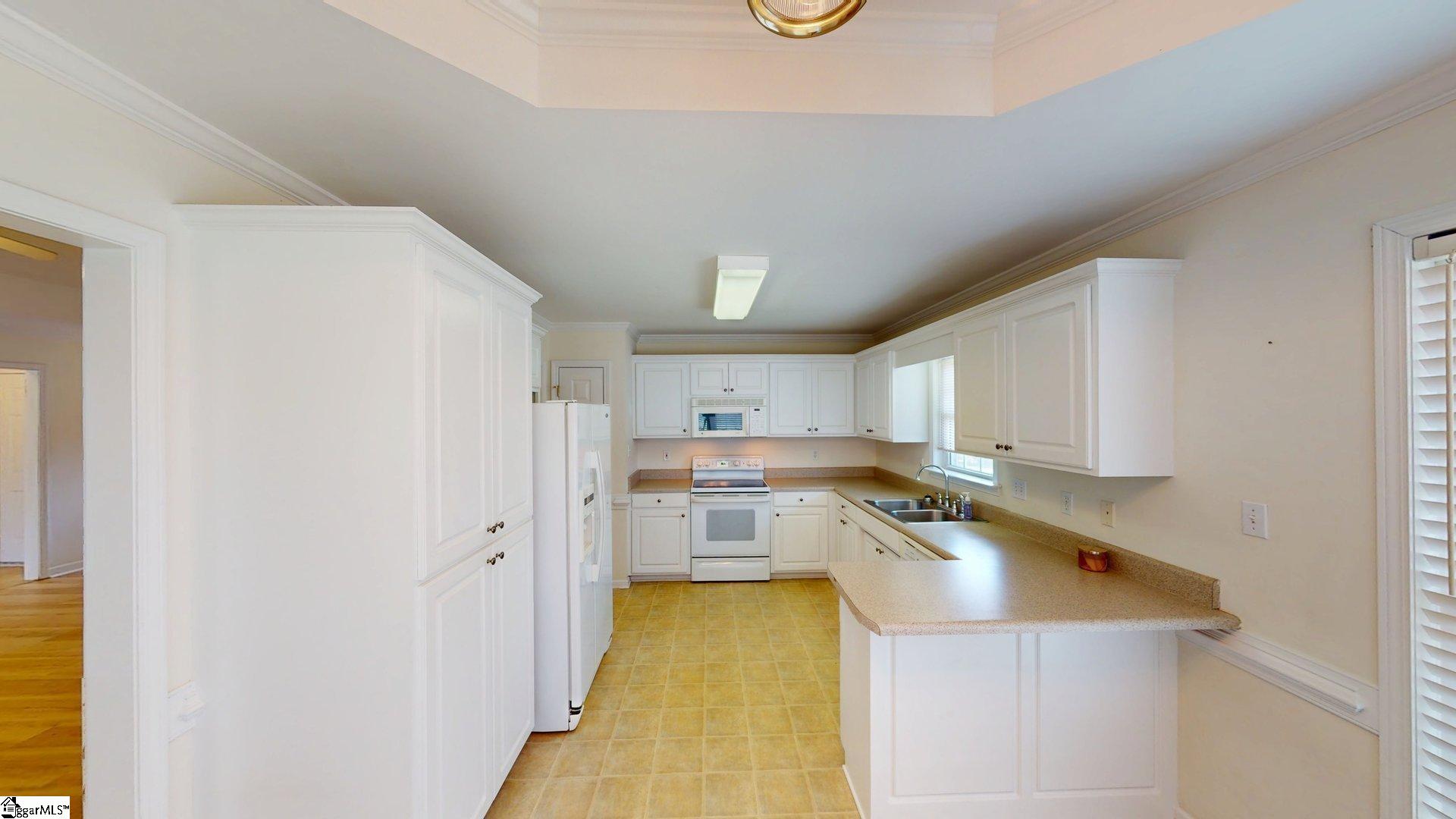 1018 Knollwood Acres Road Boiling Springs, SC 29316