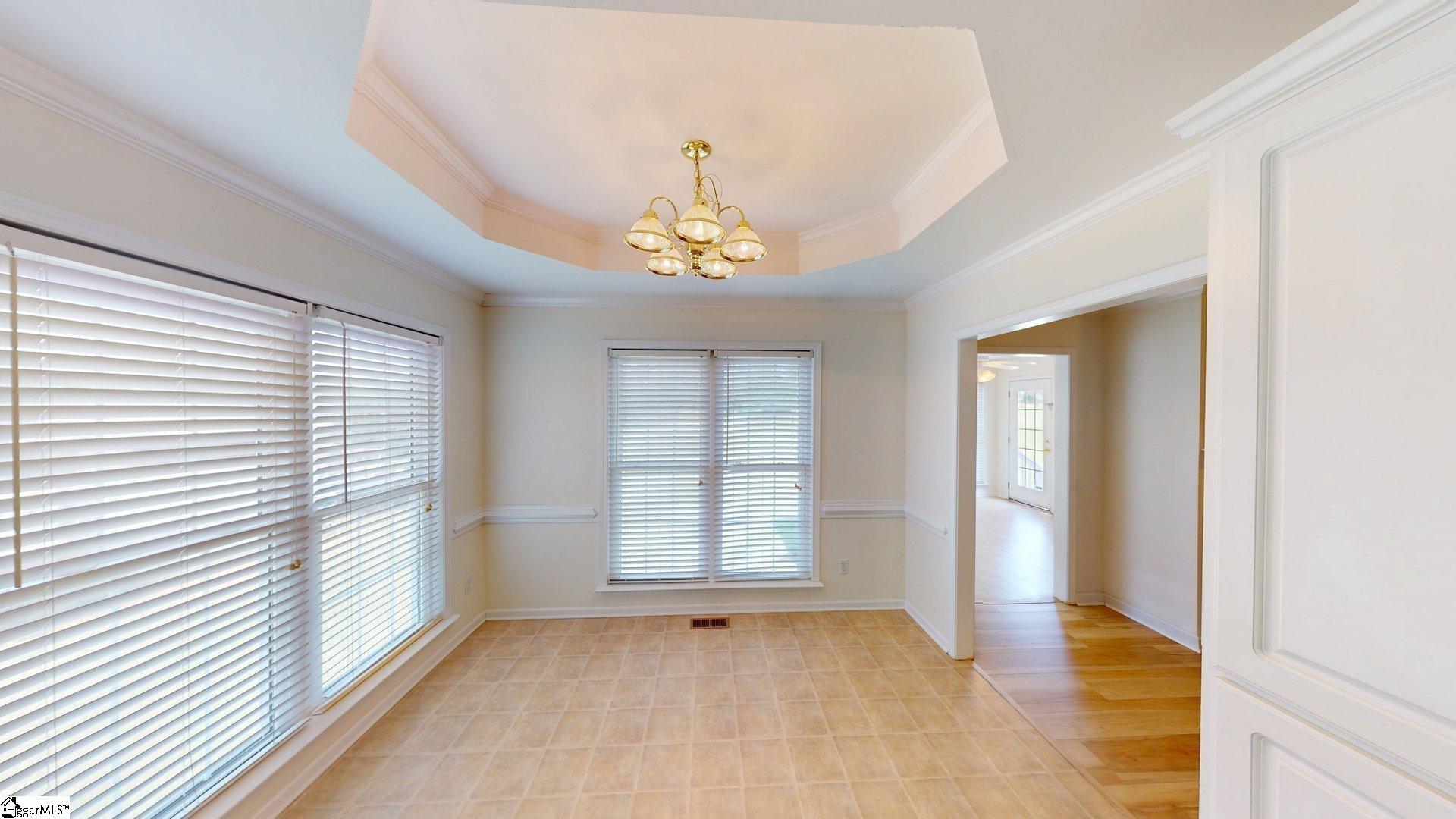 1018 Knollwood Acres Road Boiling Springs, SC 29316