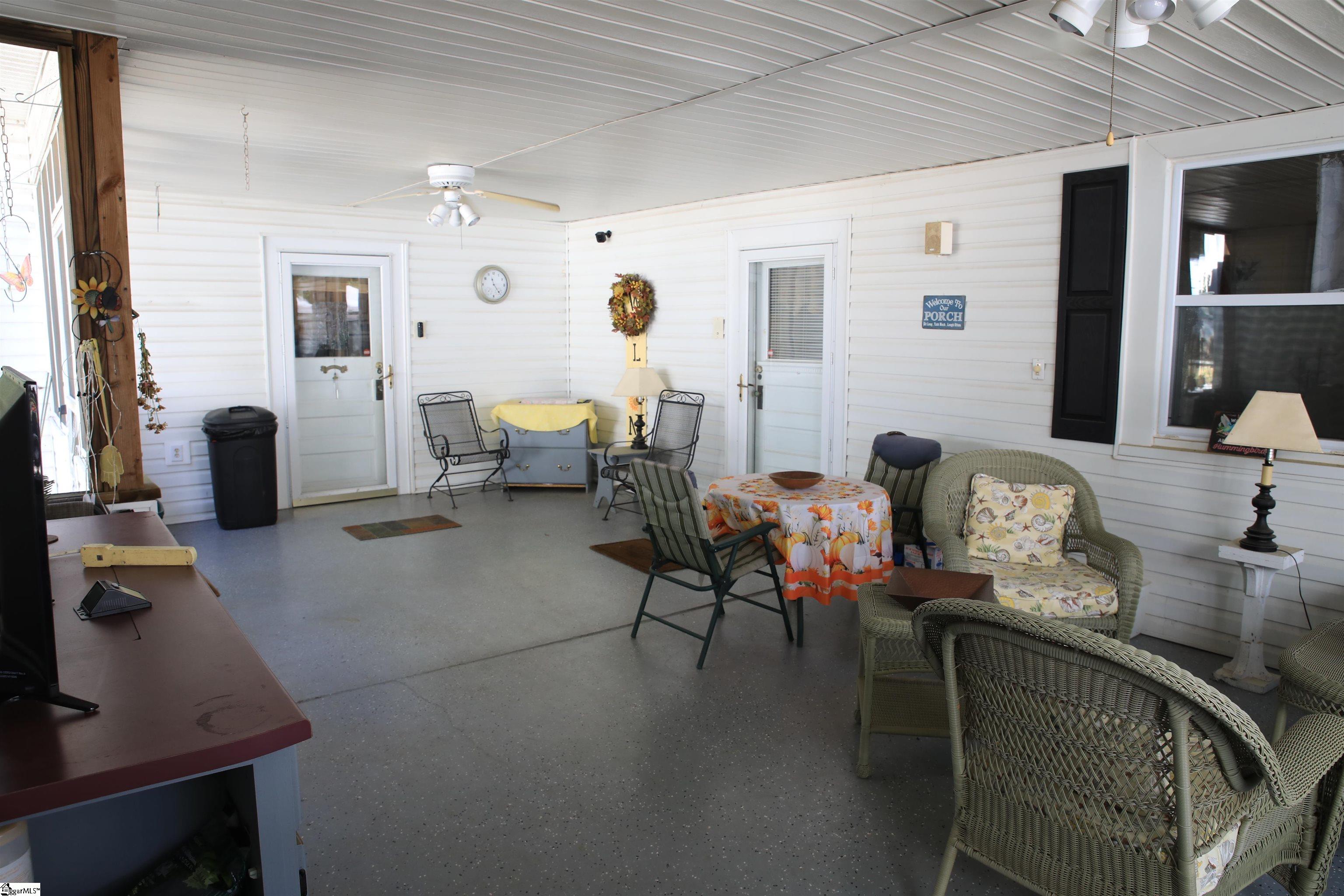 711 Ne Main Street Easley, SC 29640