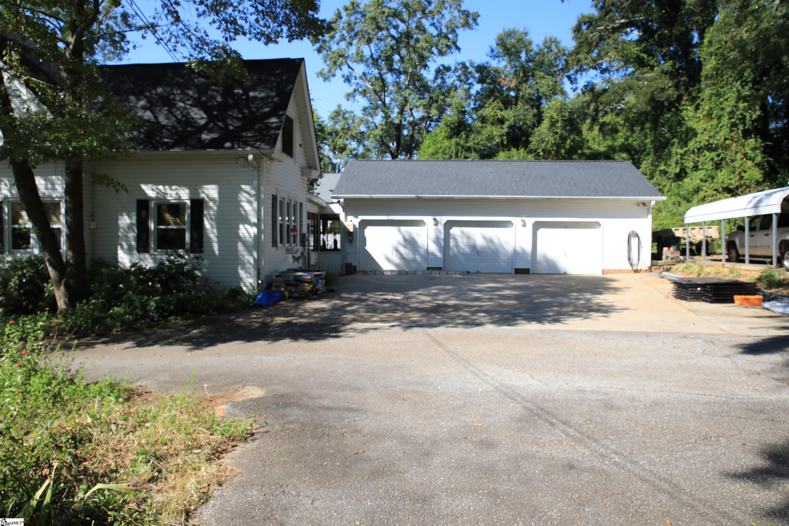 711 Ne Main Street Easley, SC 29640